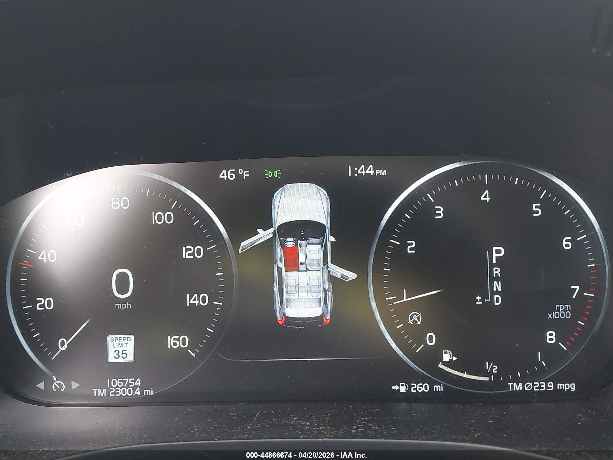 VOLVO XC60 image 7