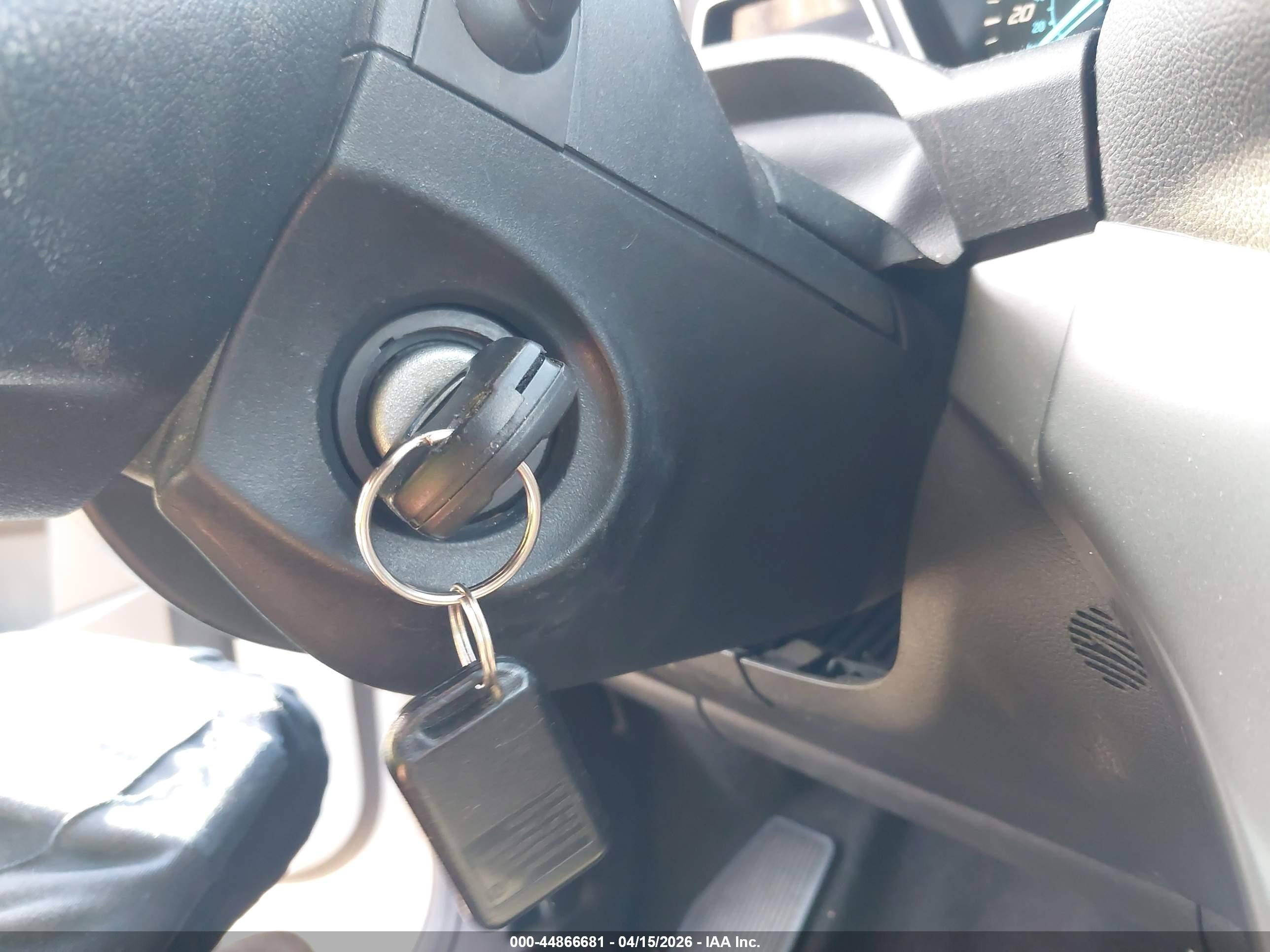 FORD ESCAPE image 11
