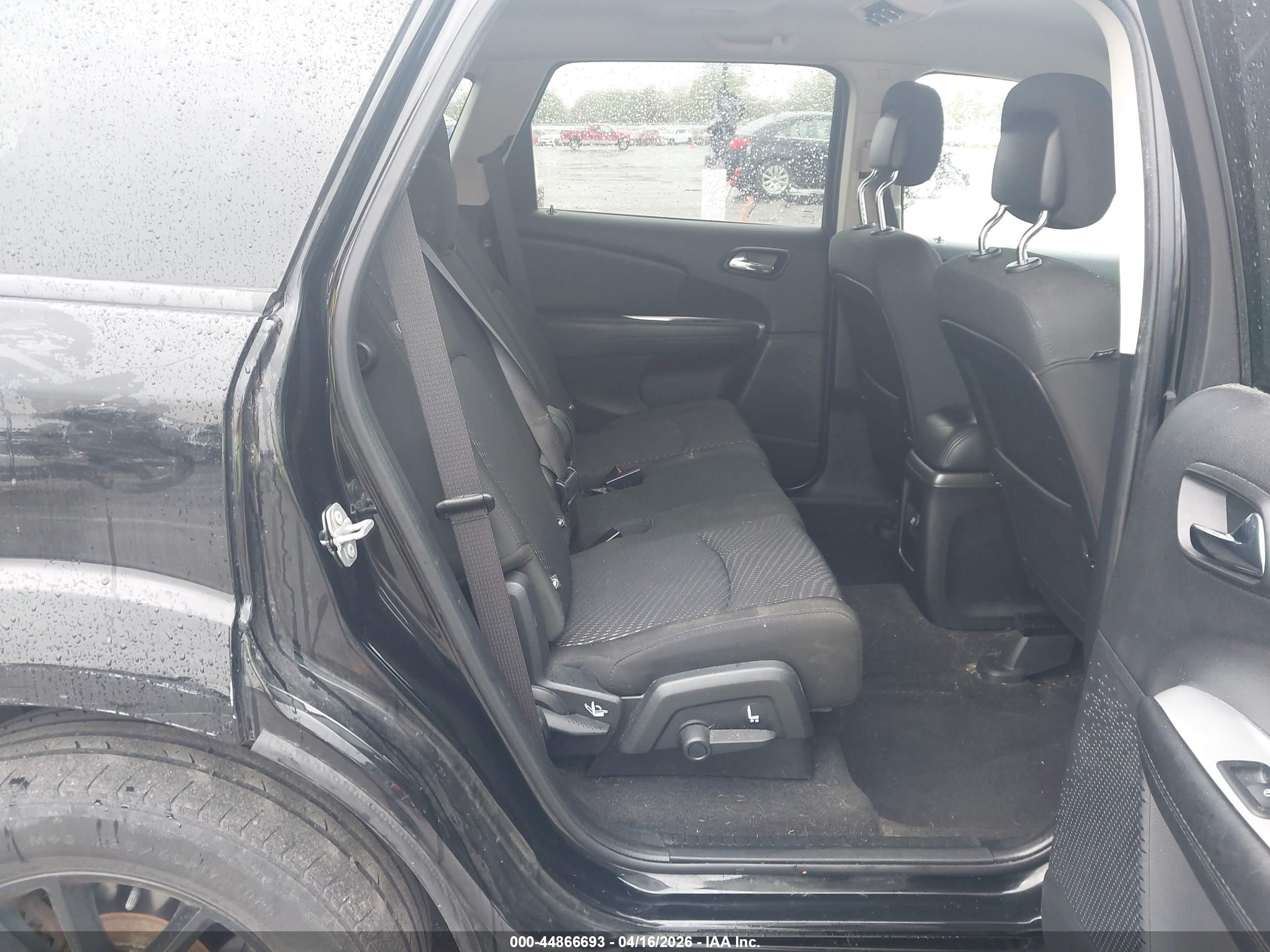 DODGE JOURNEY image 8