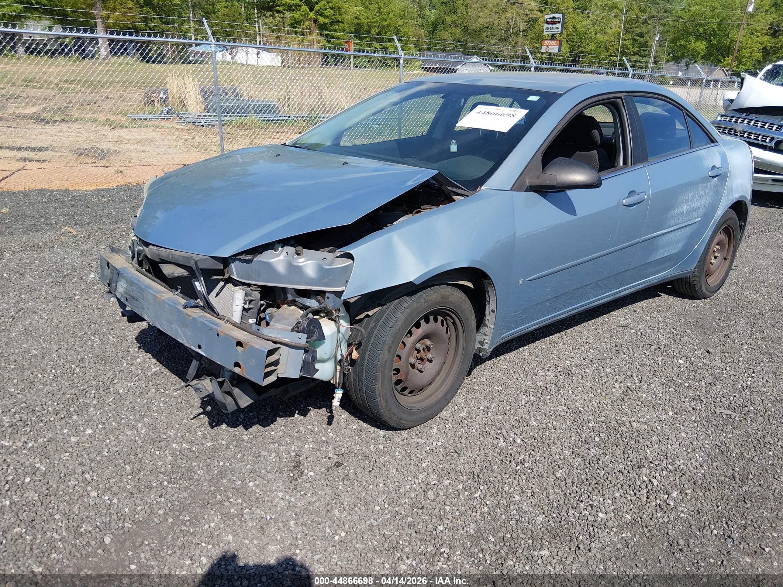 PONTIAC G6 image 2