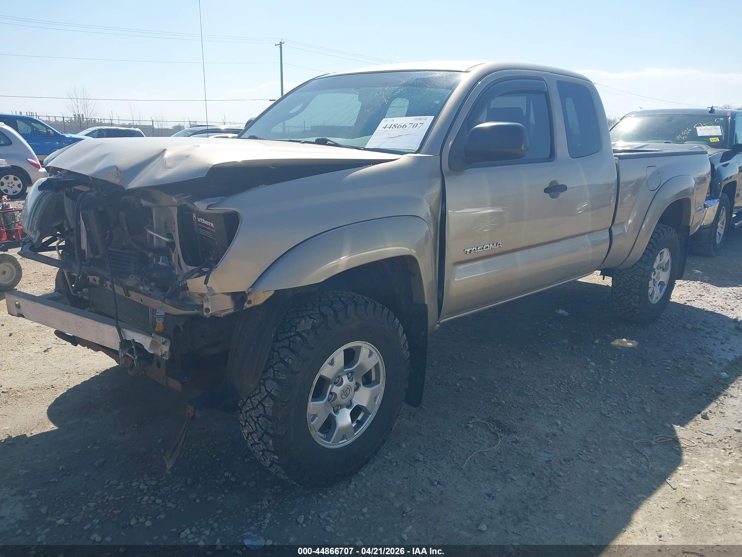 TOYOTA TACOMA image 2