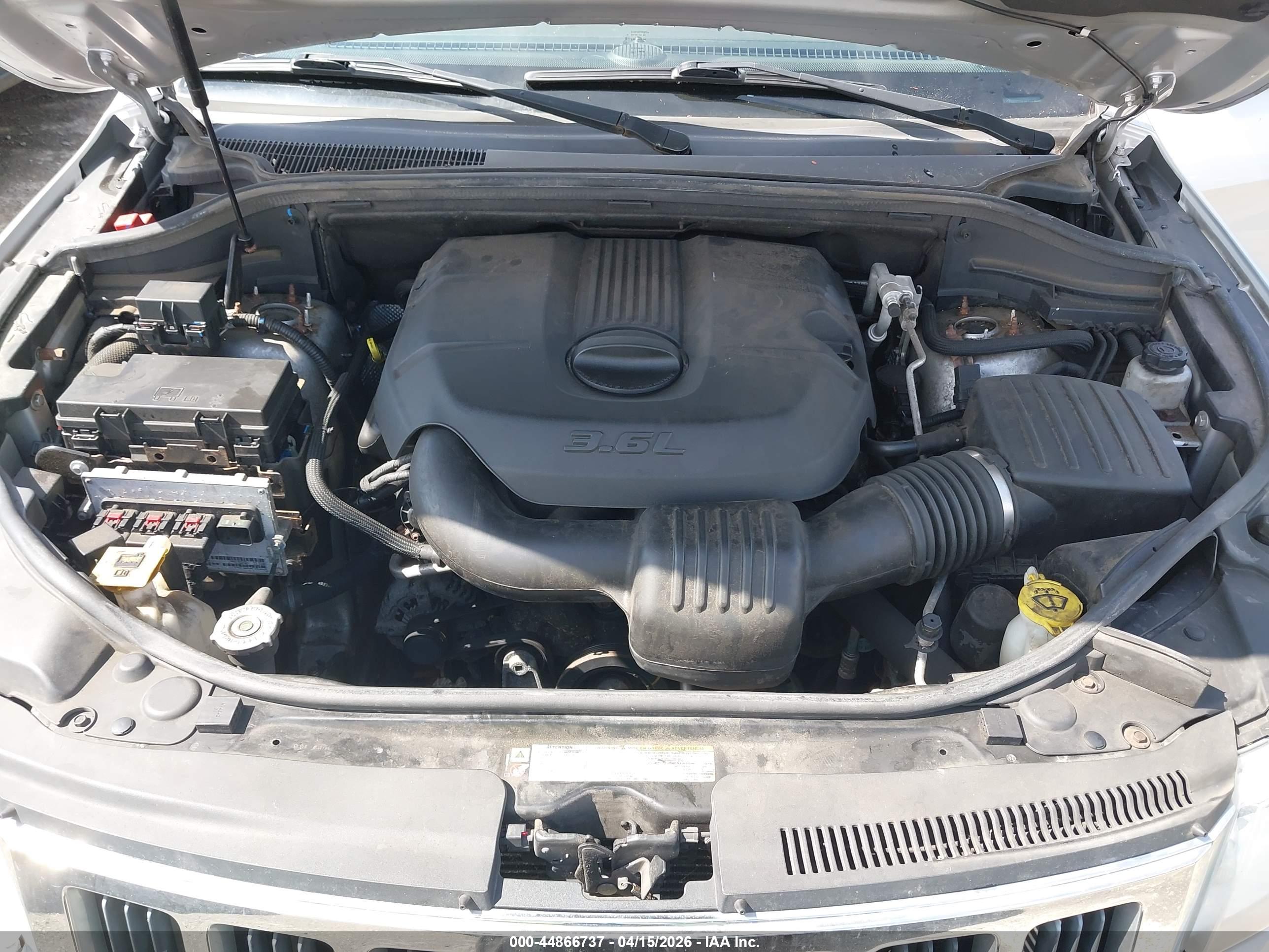 JEEP GRAND image 10