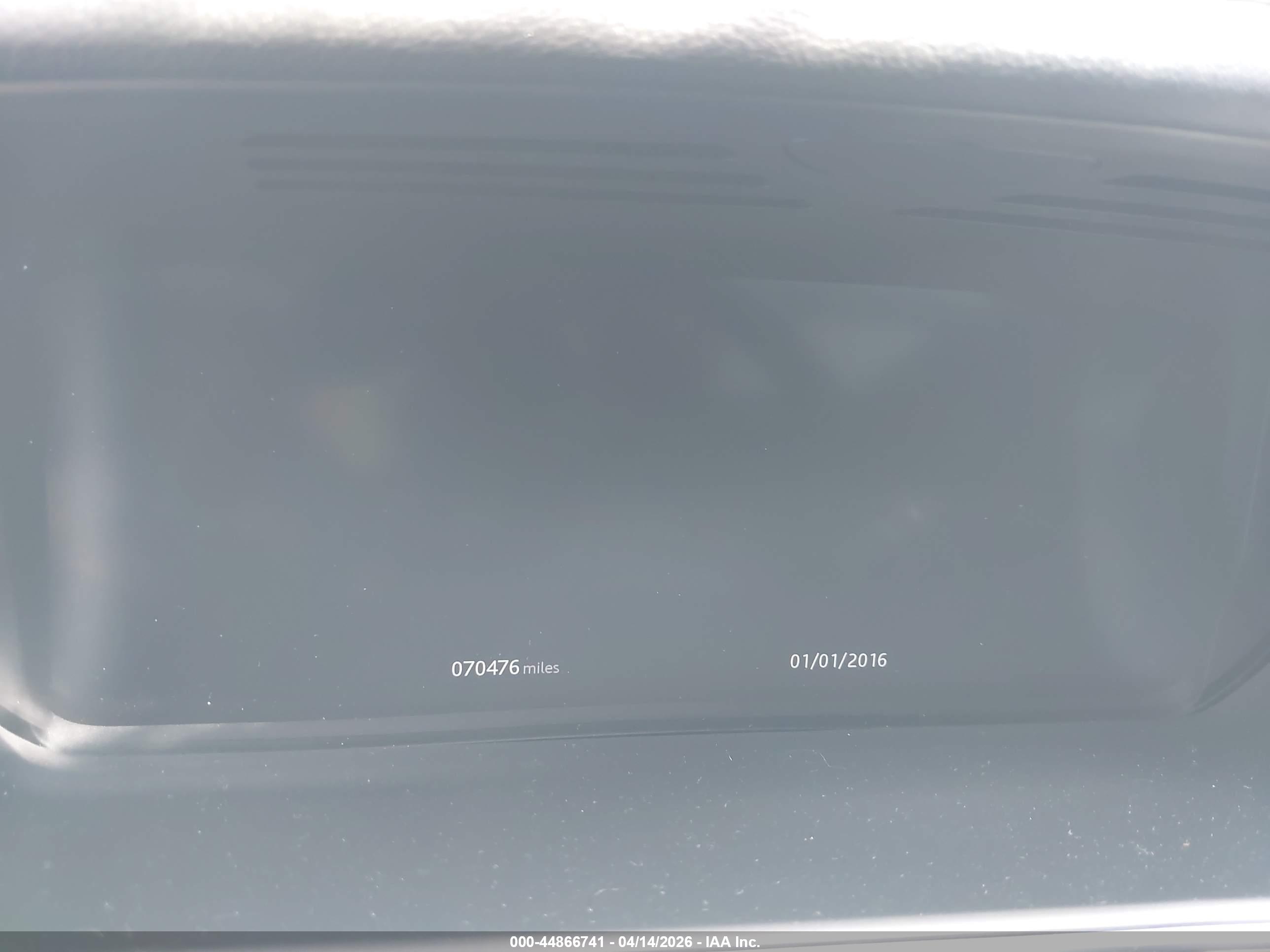 LAND ROVER image 7