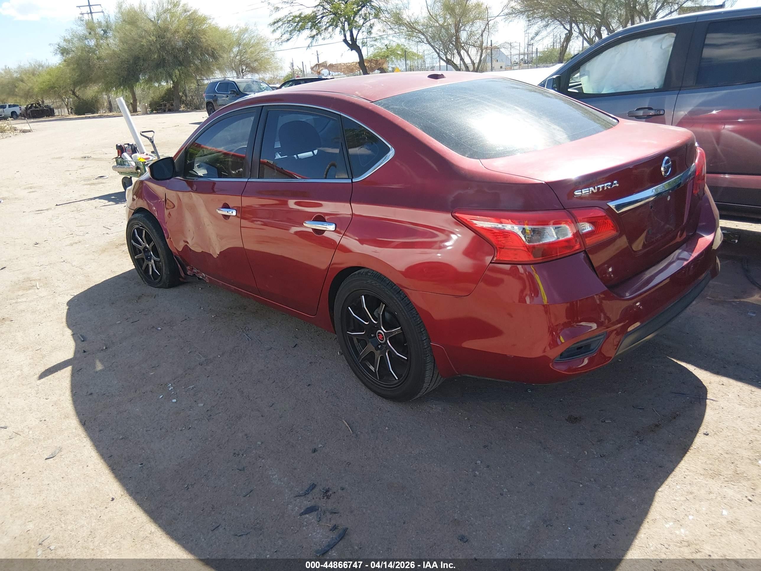 NISSAN SENTRA image 3