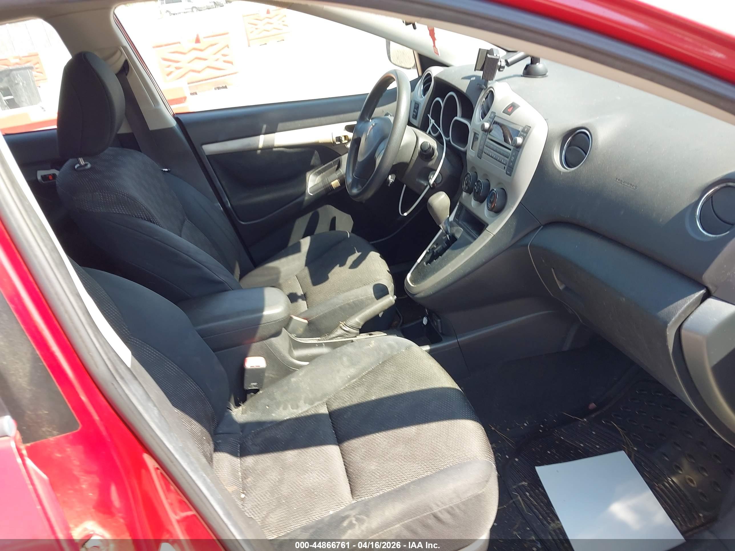PONTIAC VIBE image 5