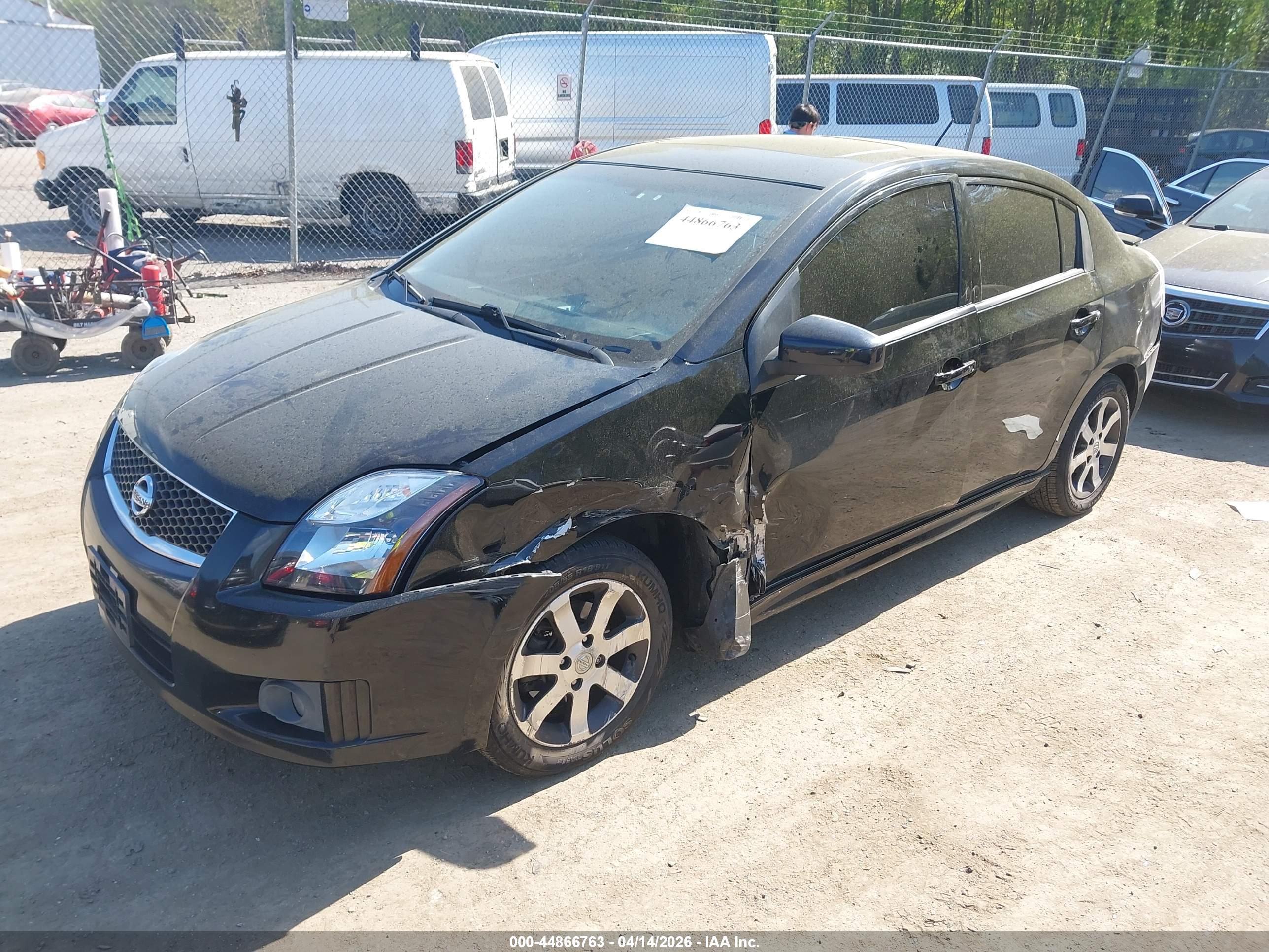 NISSAN SENTRA image 2