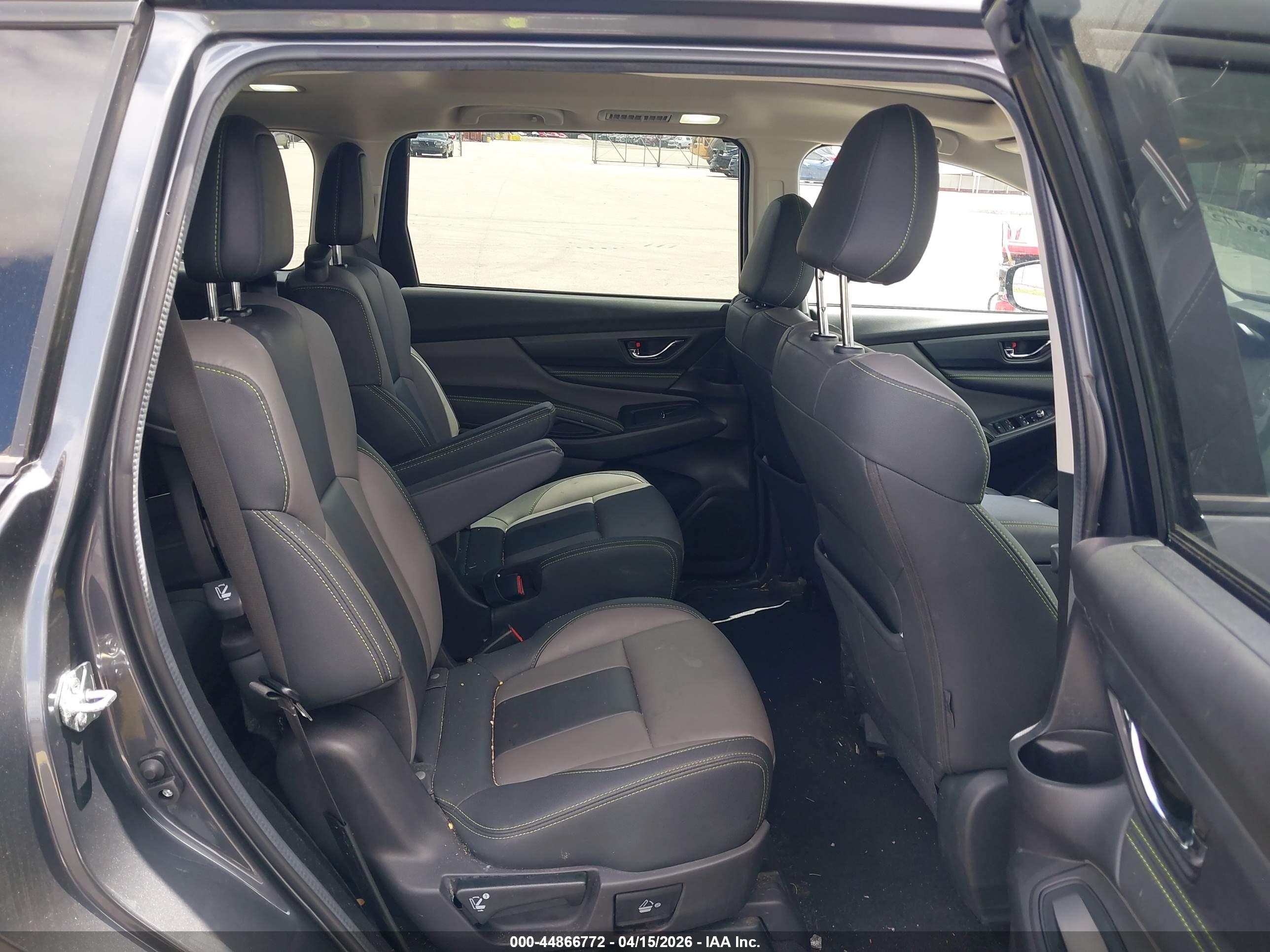 SUBARU ASCENT image 8
