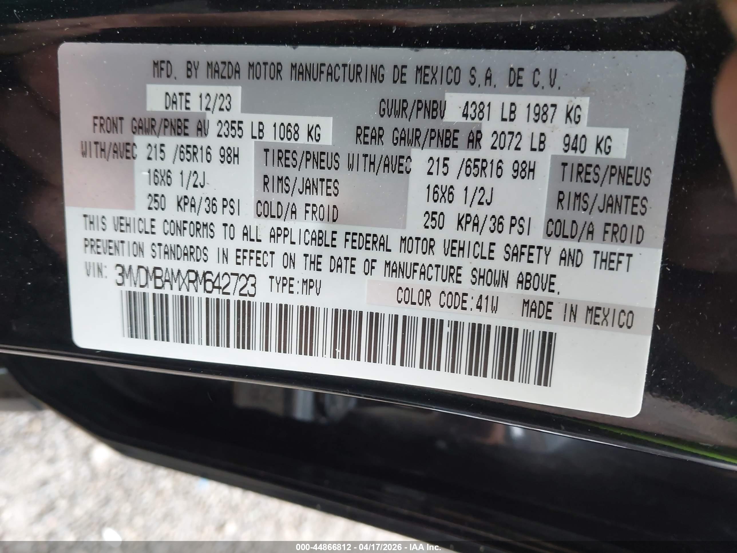 MAZDA CX-30 image 9
