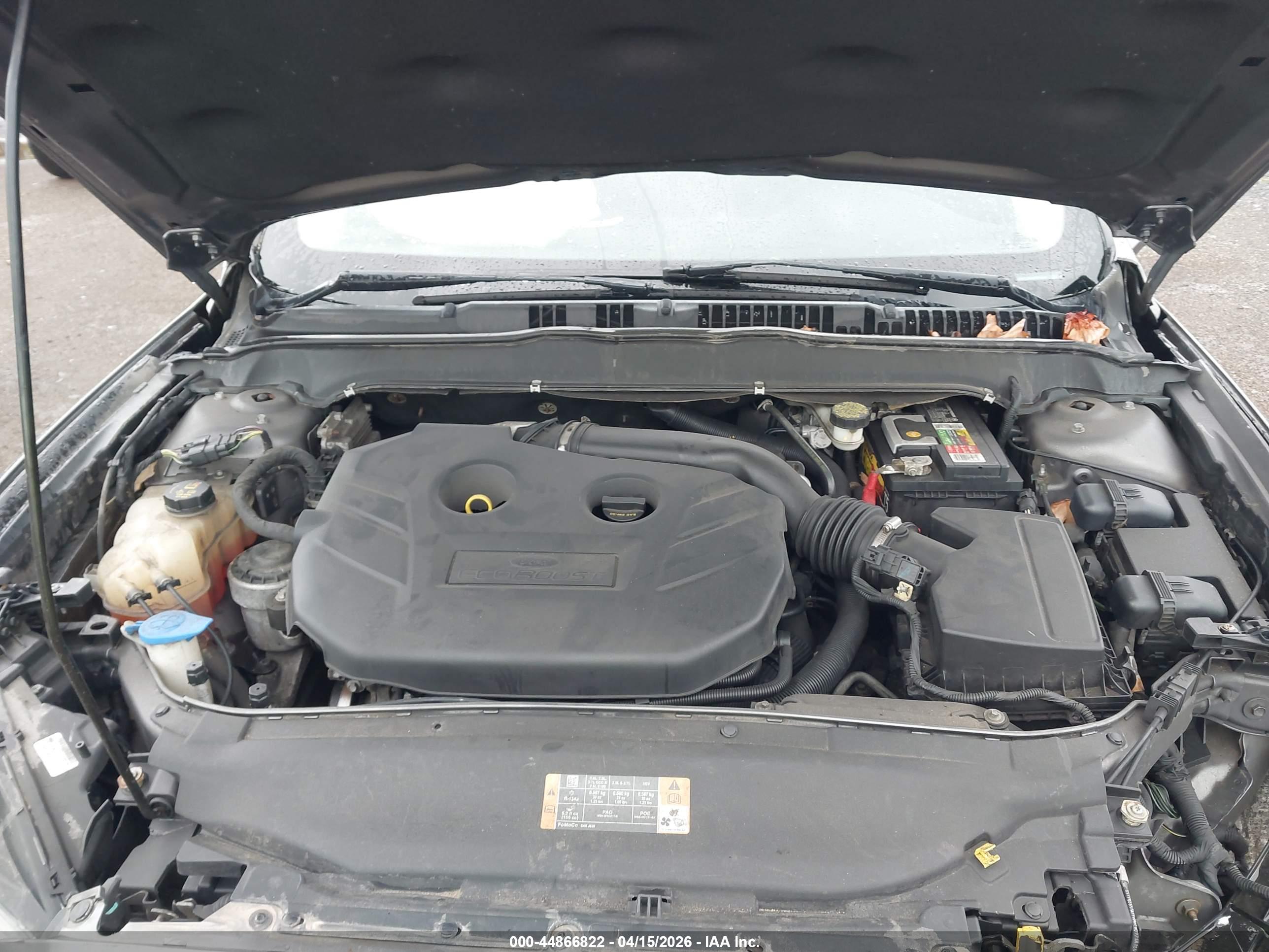 FORD FUSION image 10