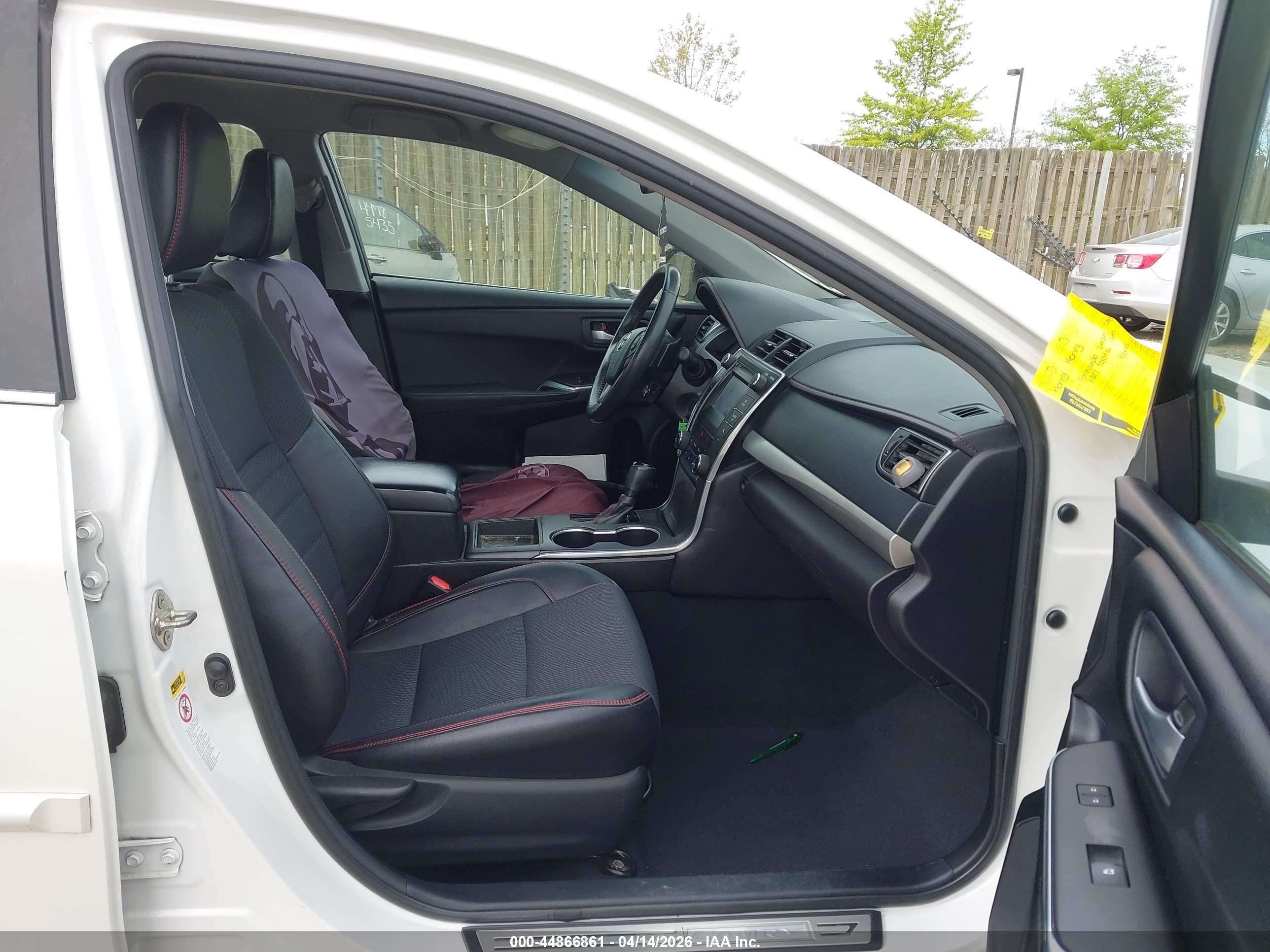 TOYOTA CAMRY image 5