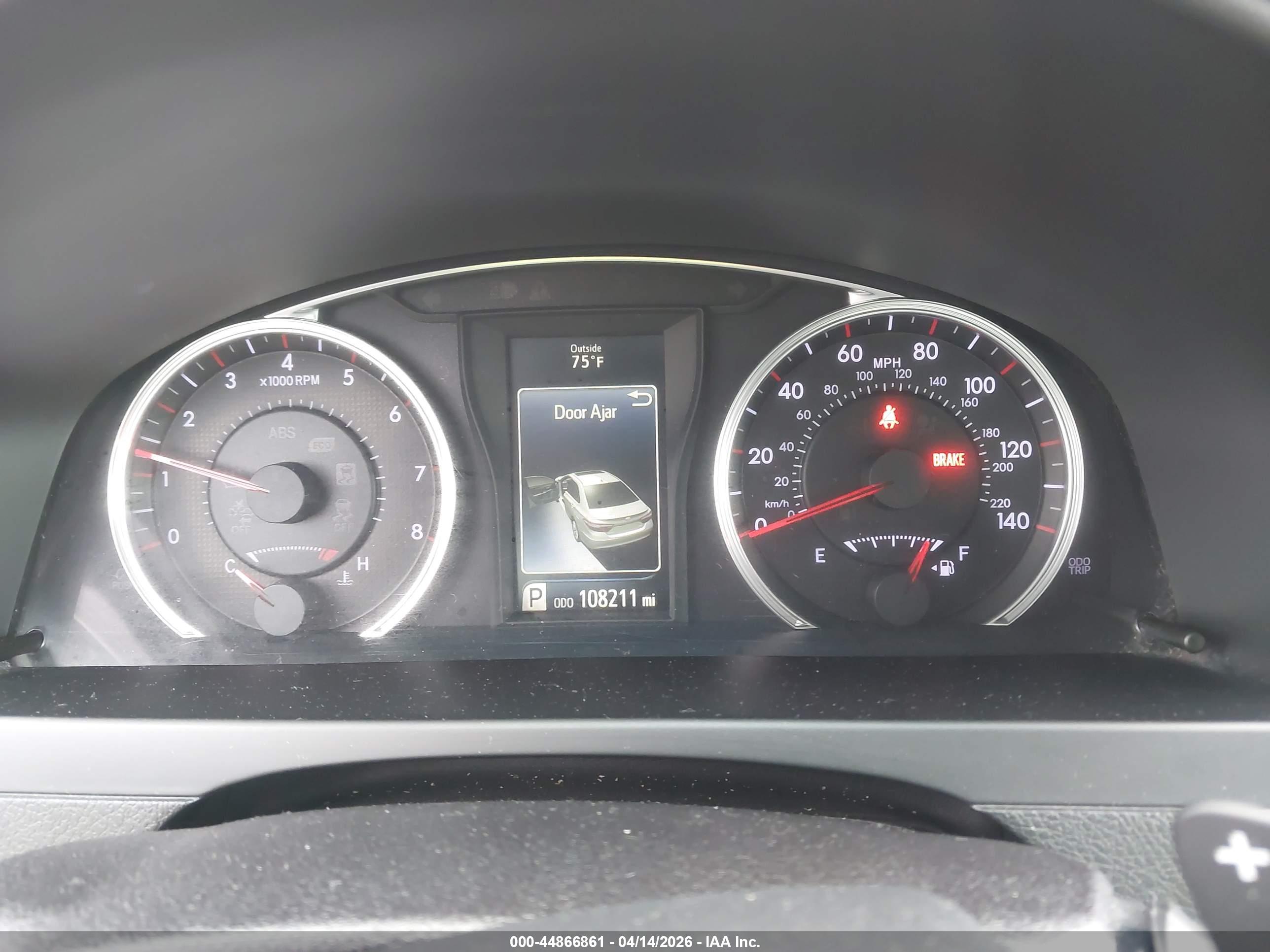 TOYOTA CAMRY image 7