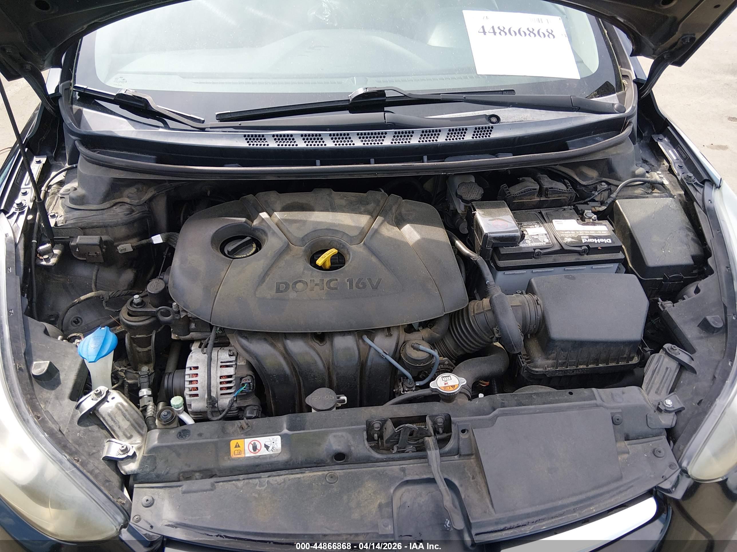 HYUNDAI ELANTRA image 10