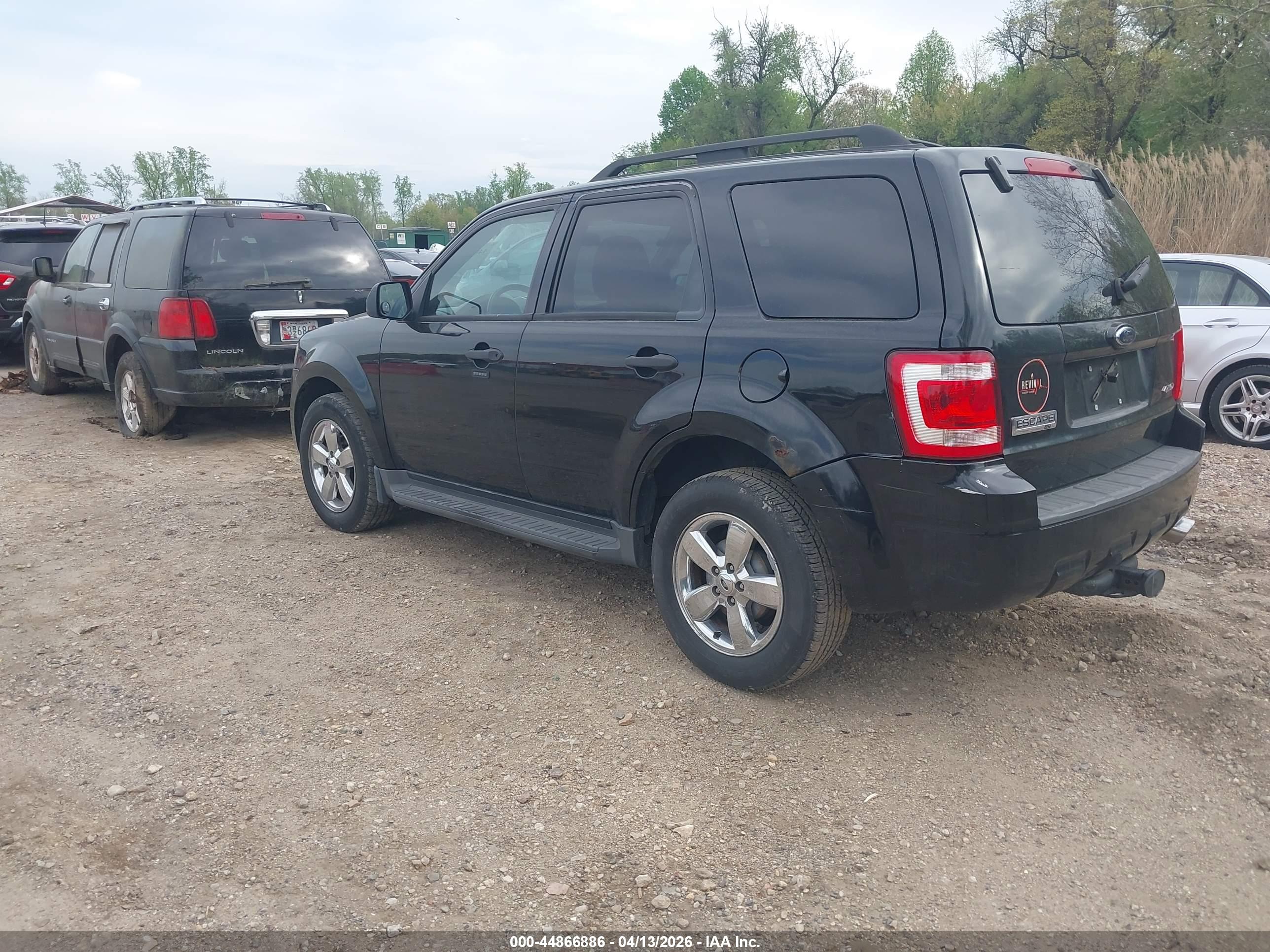 FORD ESCAPE image 3