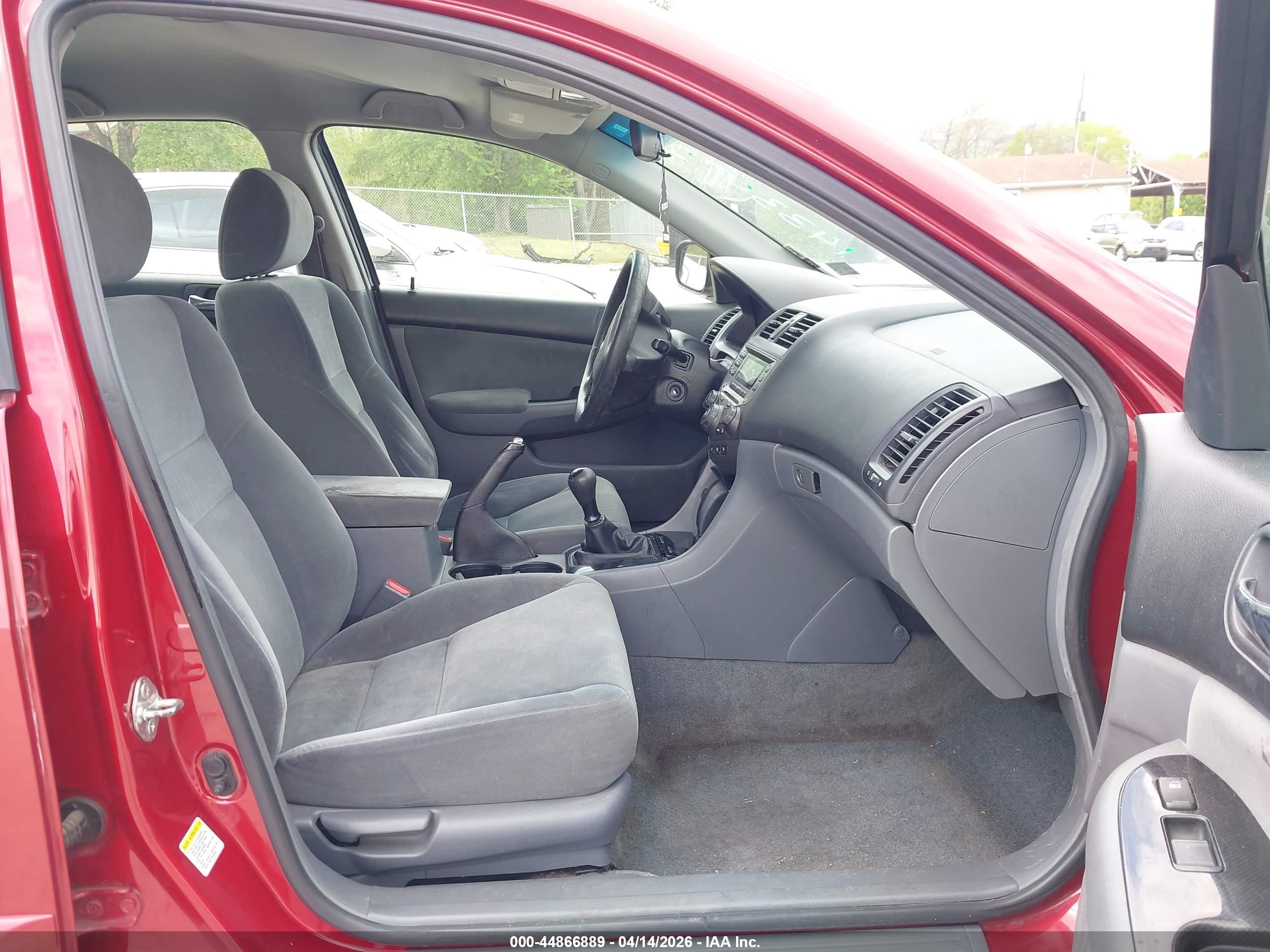 HONDA ACCORD image 5