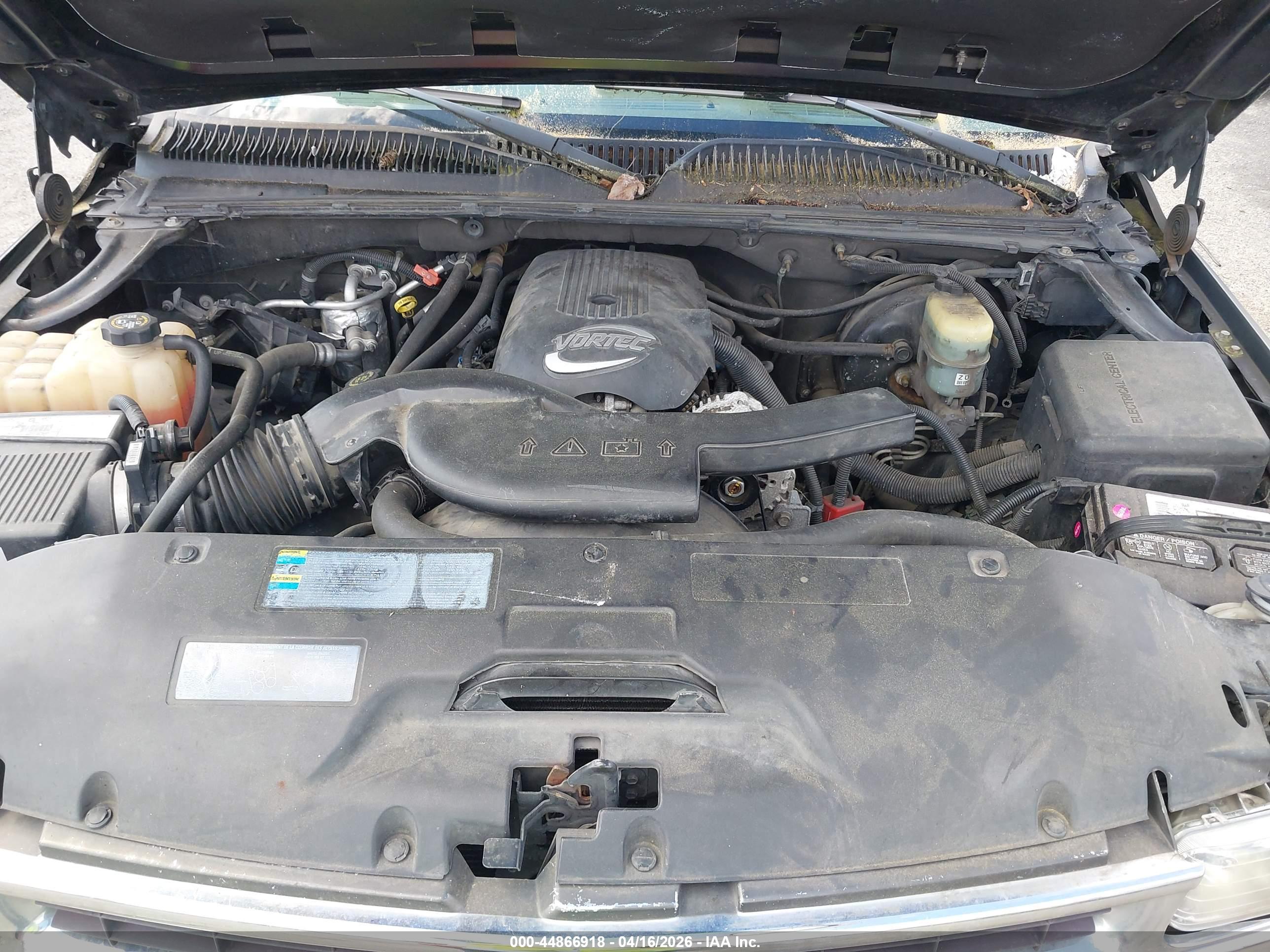 CHEVROLET TAHOE image 10
