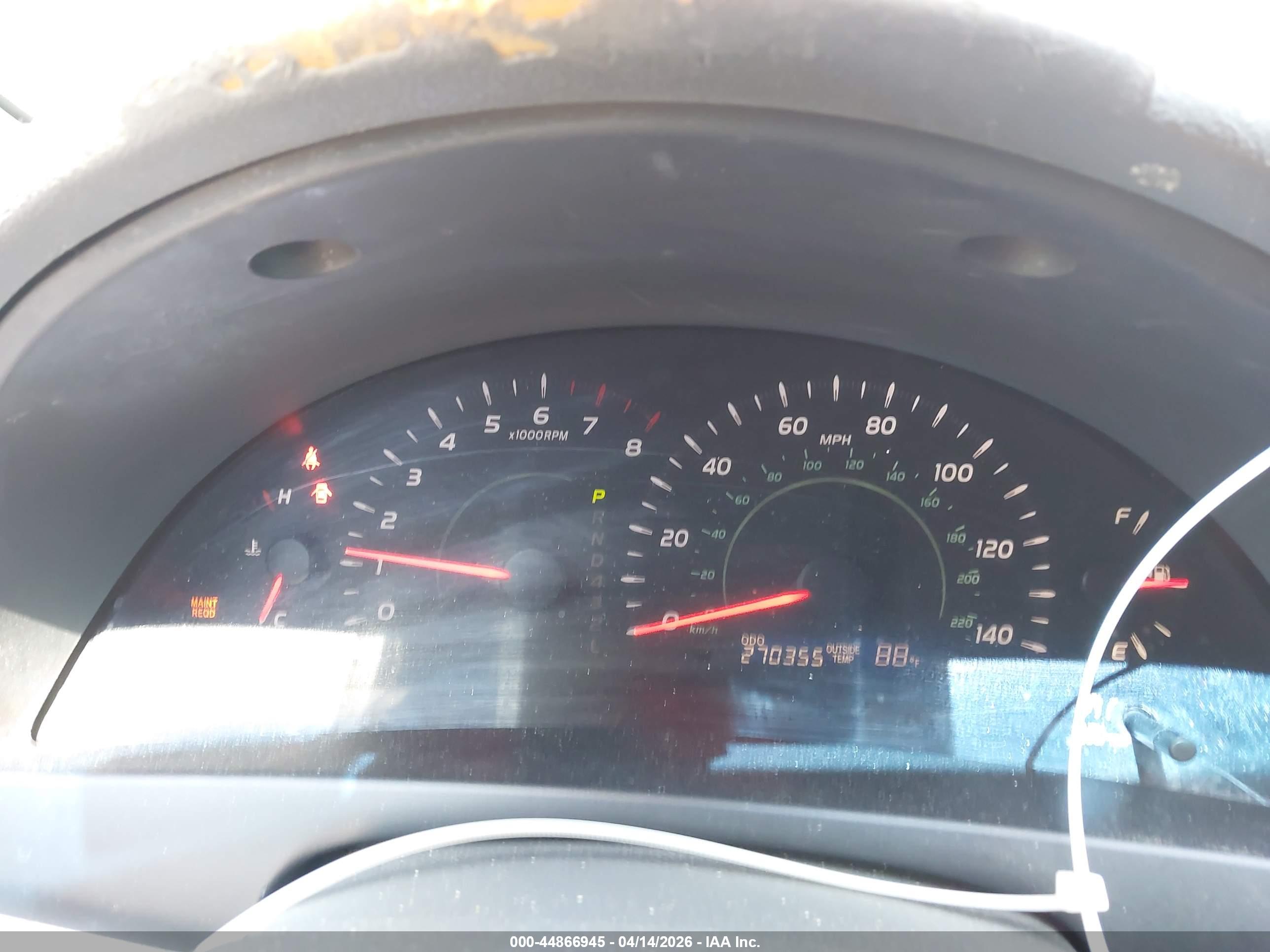 TOYOTA CAMRY image 7