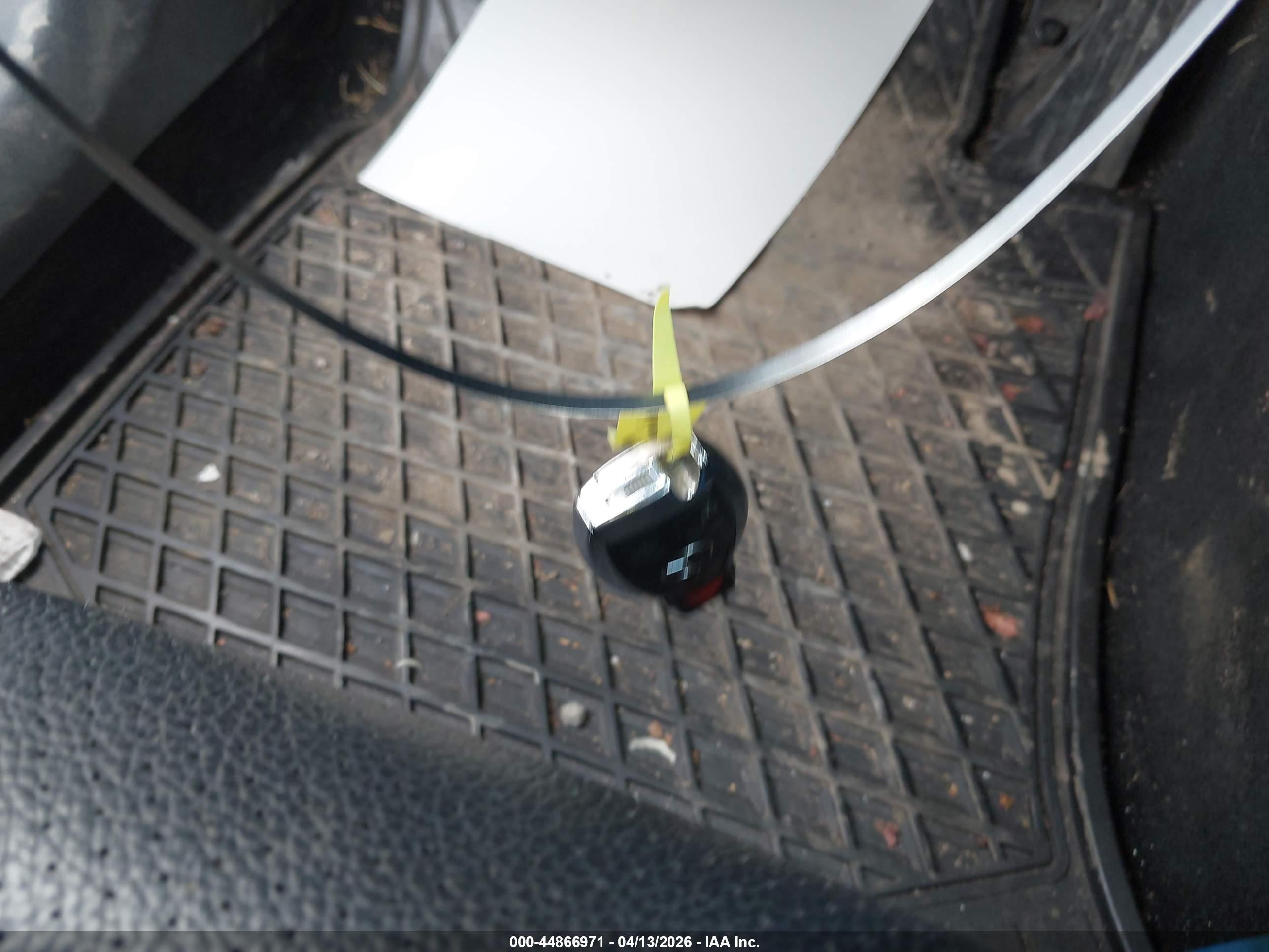 MERCEDES-BENZ C image 11