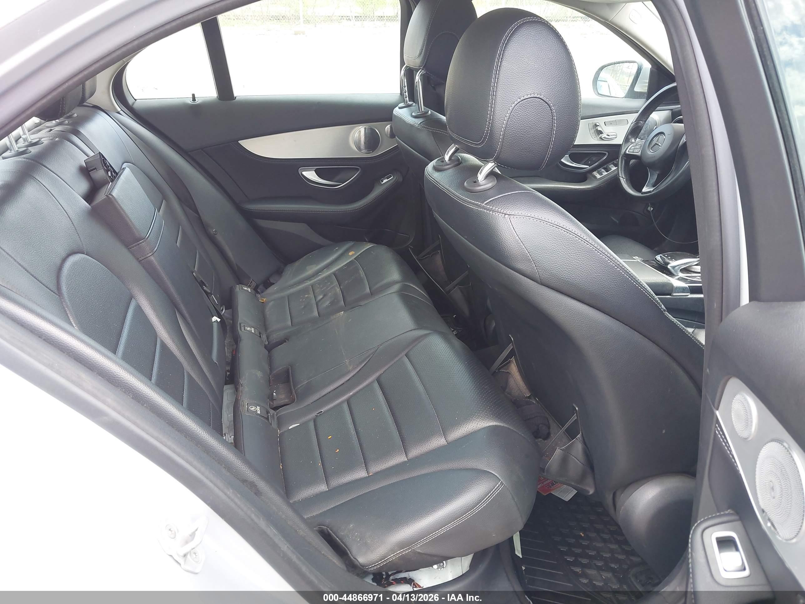 MERCEDES-BENZ C image 8