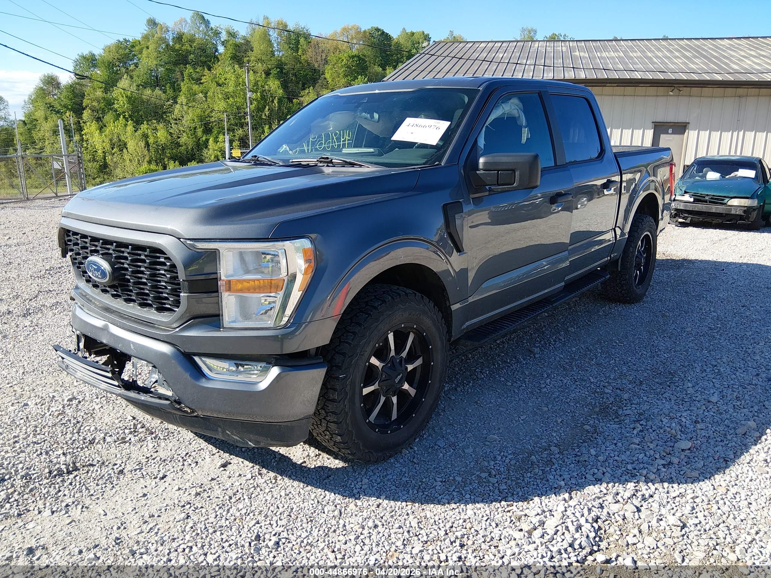 FORD F-150 image 2
