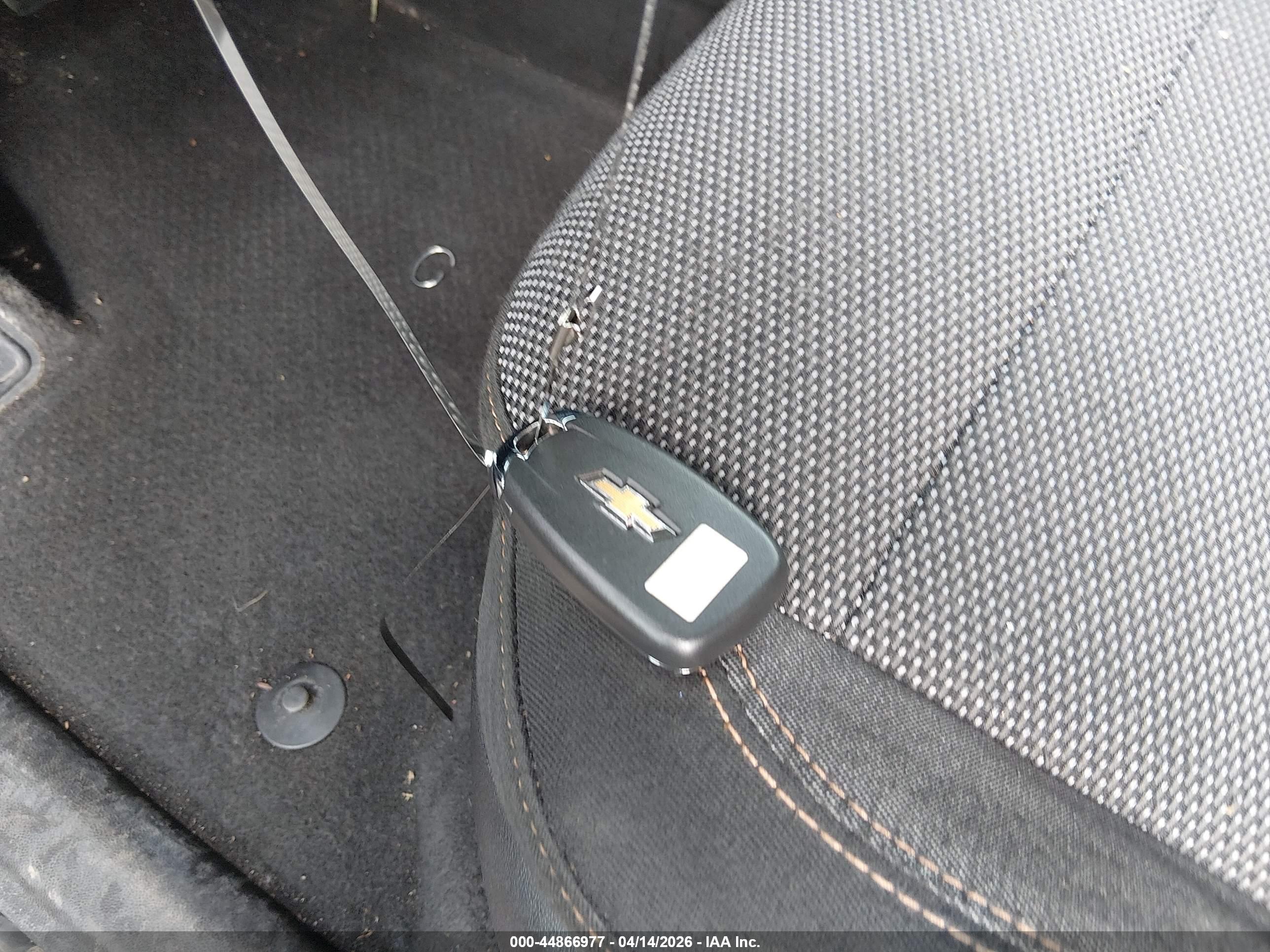 CHEVROLET TRAVERSE image 11