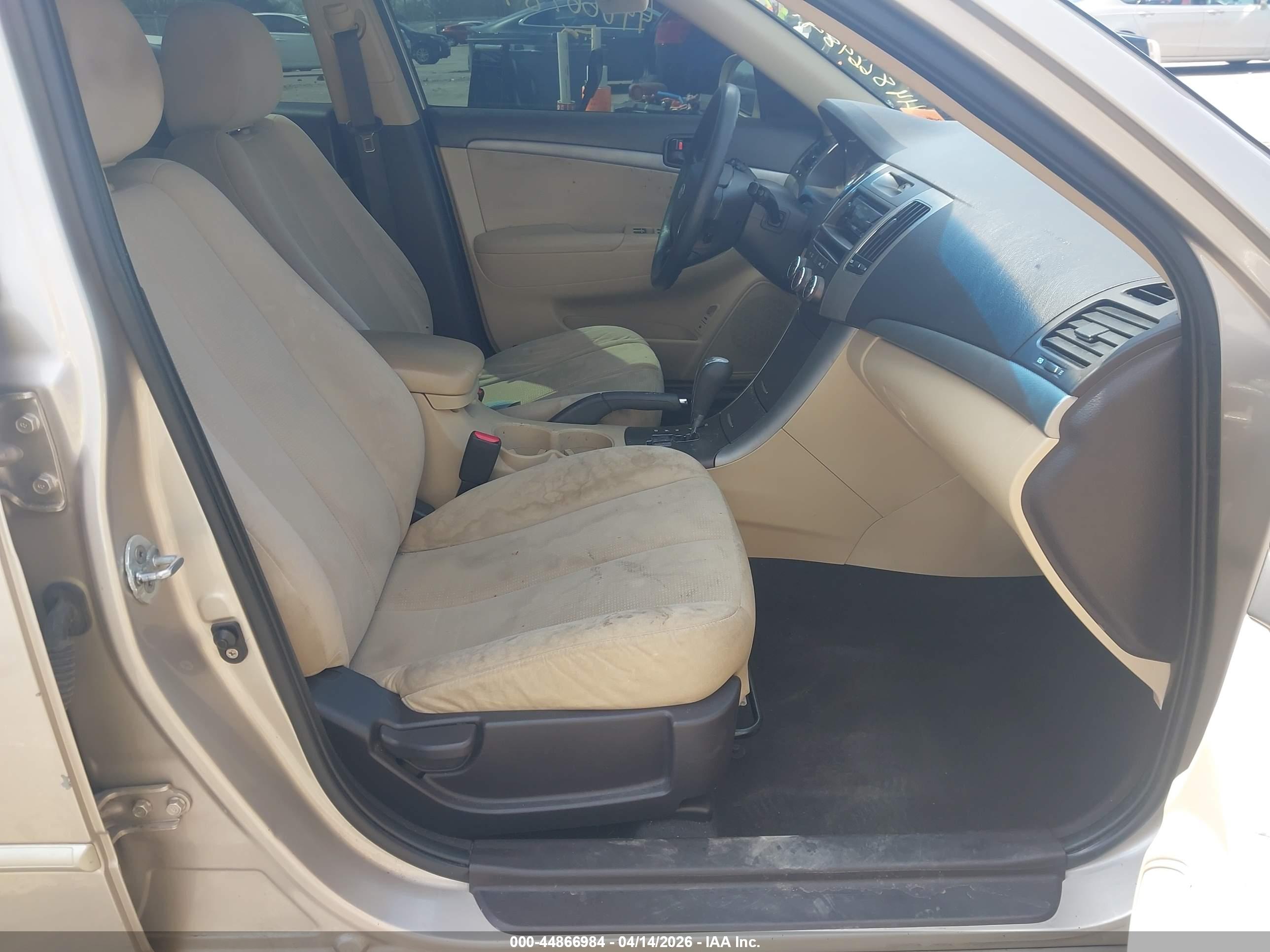 HYUNDAI SONATA image 5