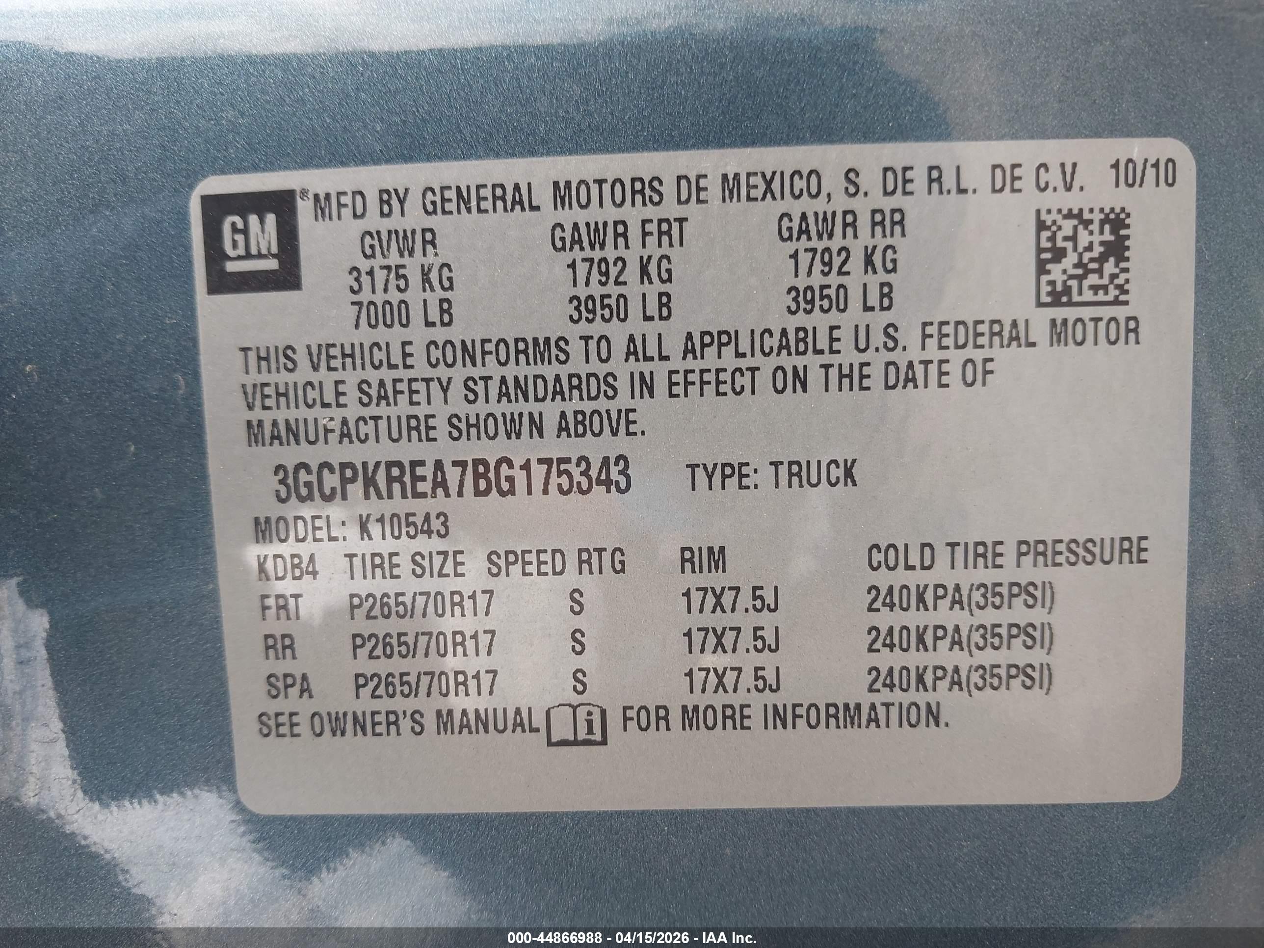 CHEVROLET SILVERADO image 9
