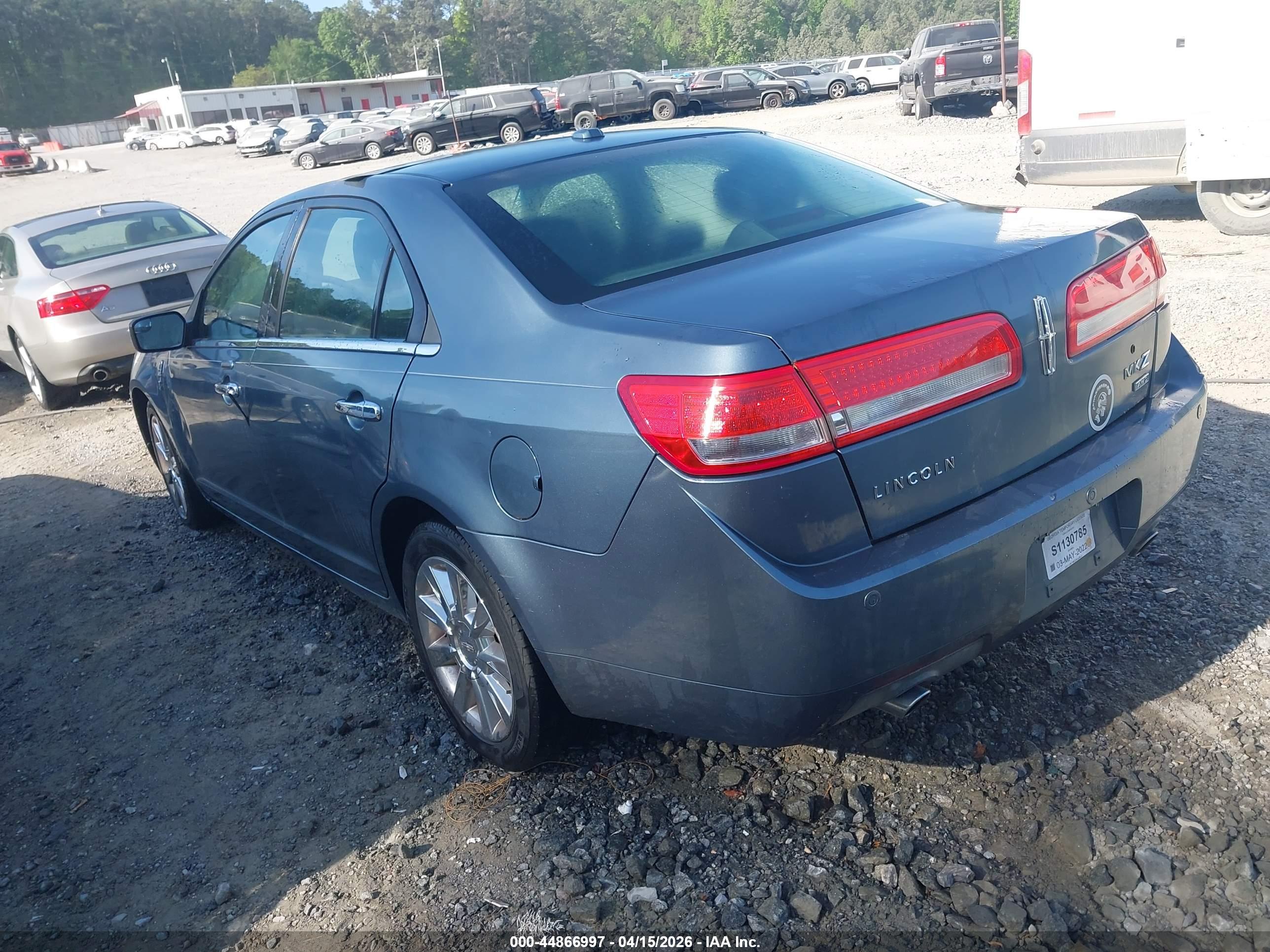LINCOLN MKZ image 3