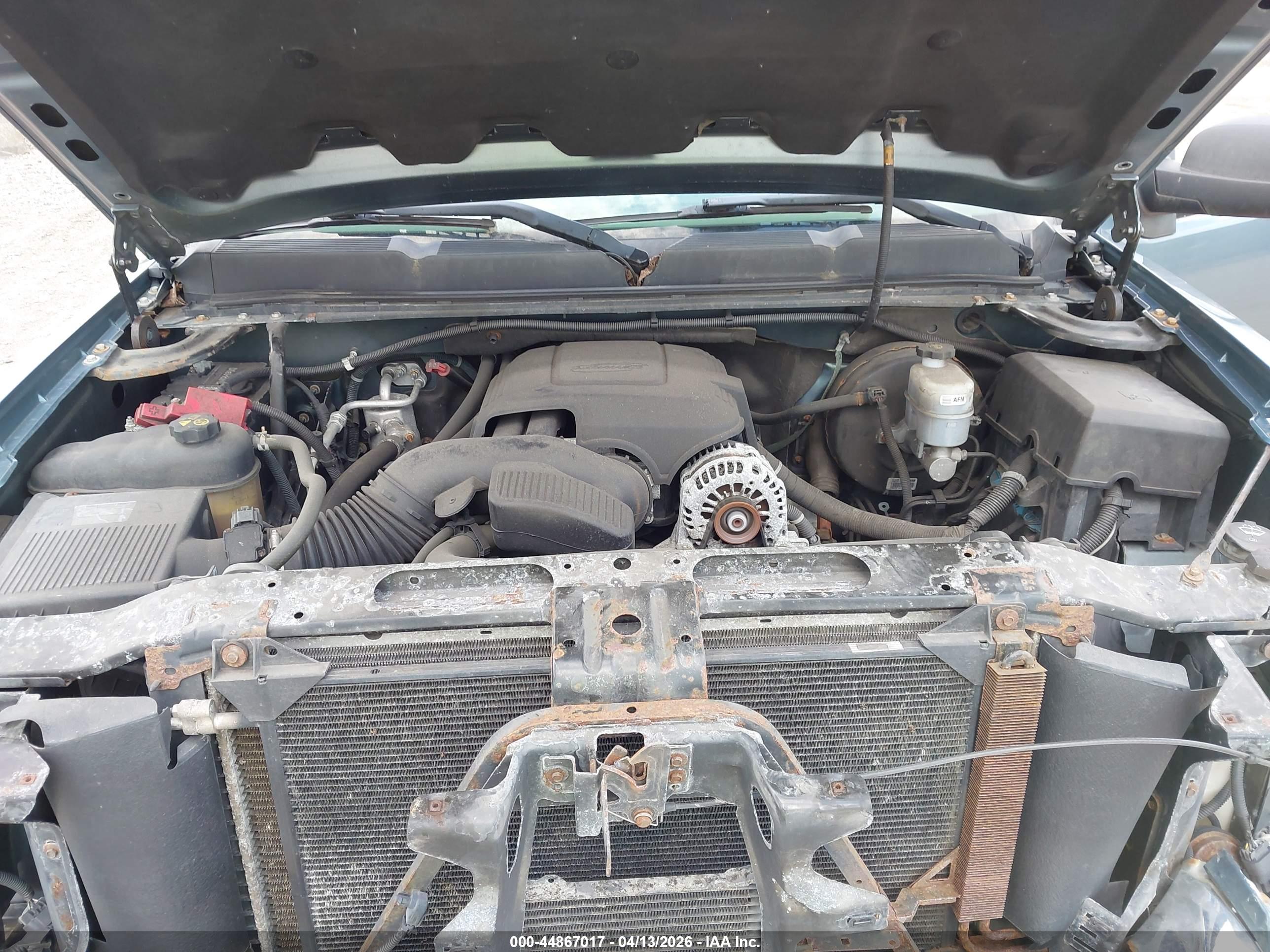 CHEVROLET SILVERADO image 10