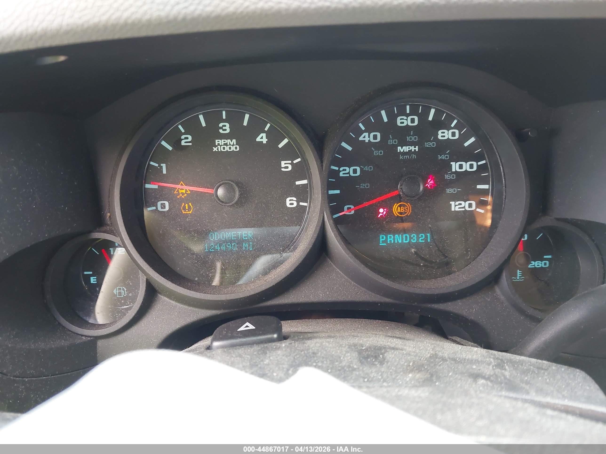 CHEVROLET SILVERADO image 7