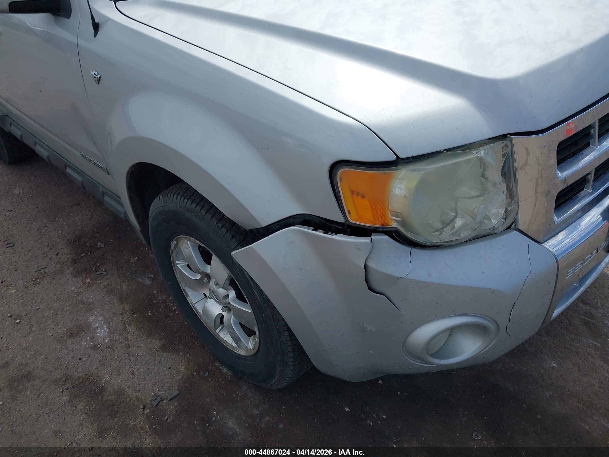 FORD ESCAPE image 6