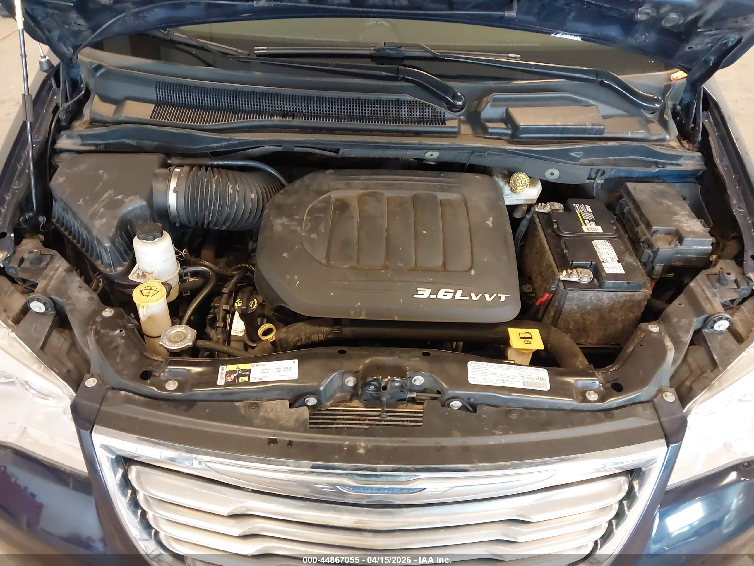 CHRYSLER TOWN image 10