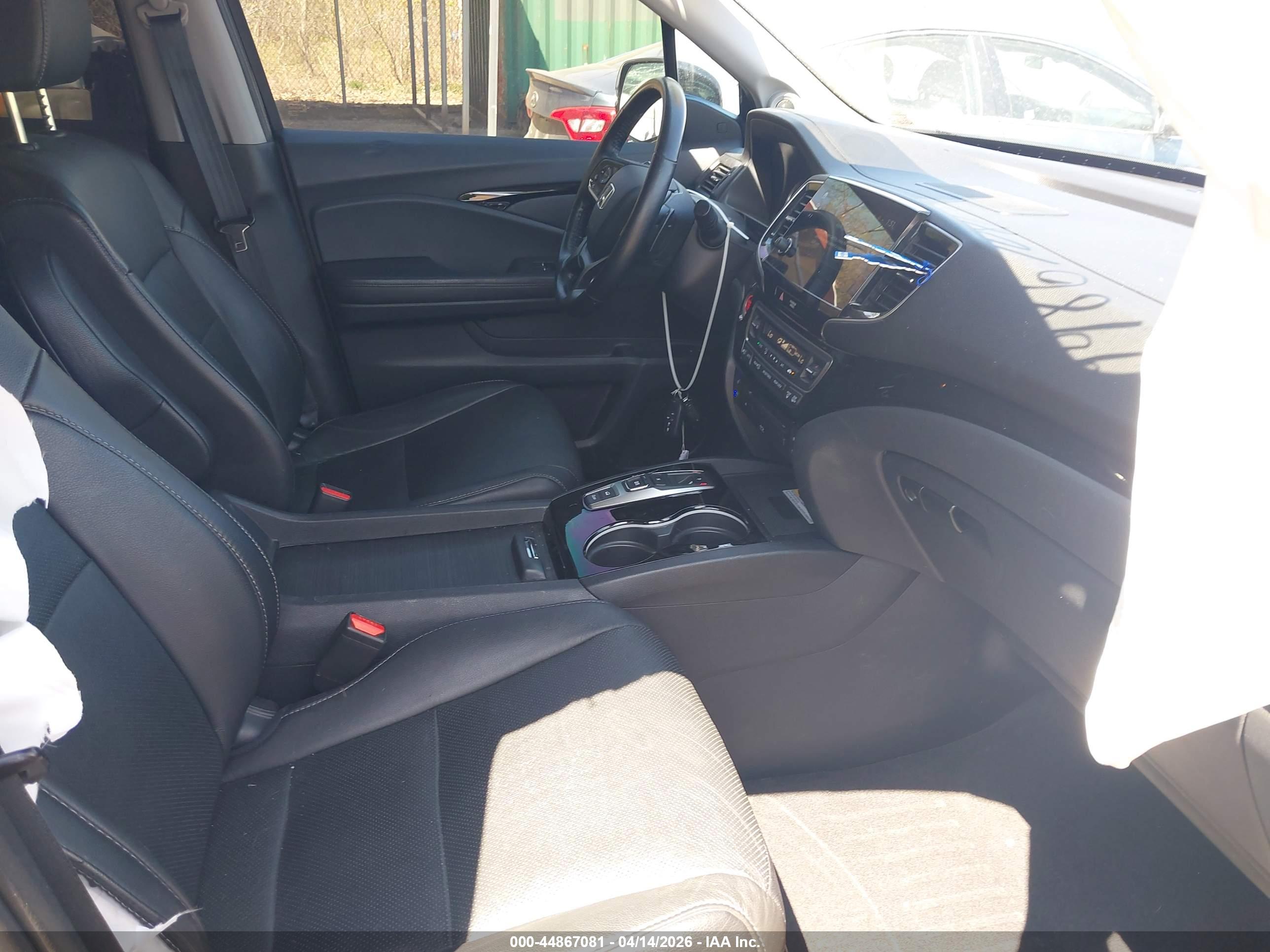 HONDA PILOT image 5