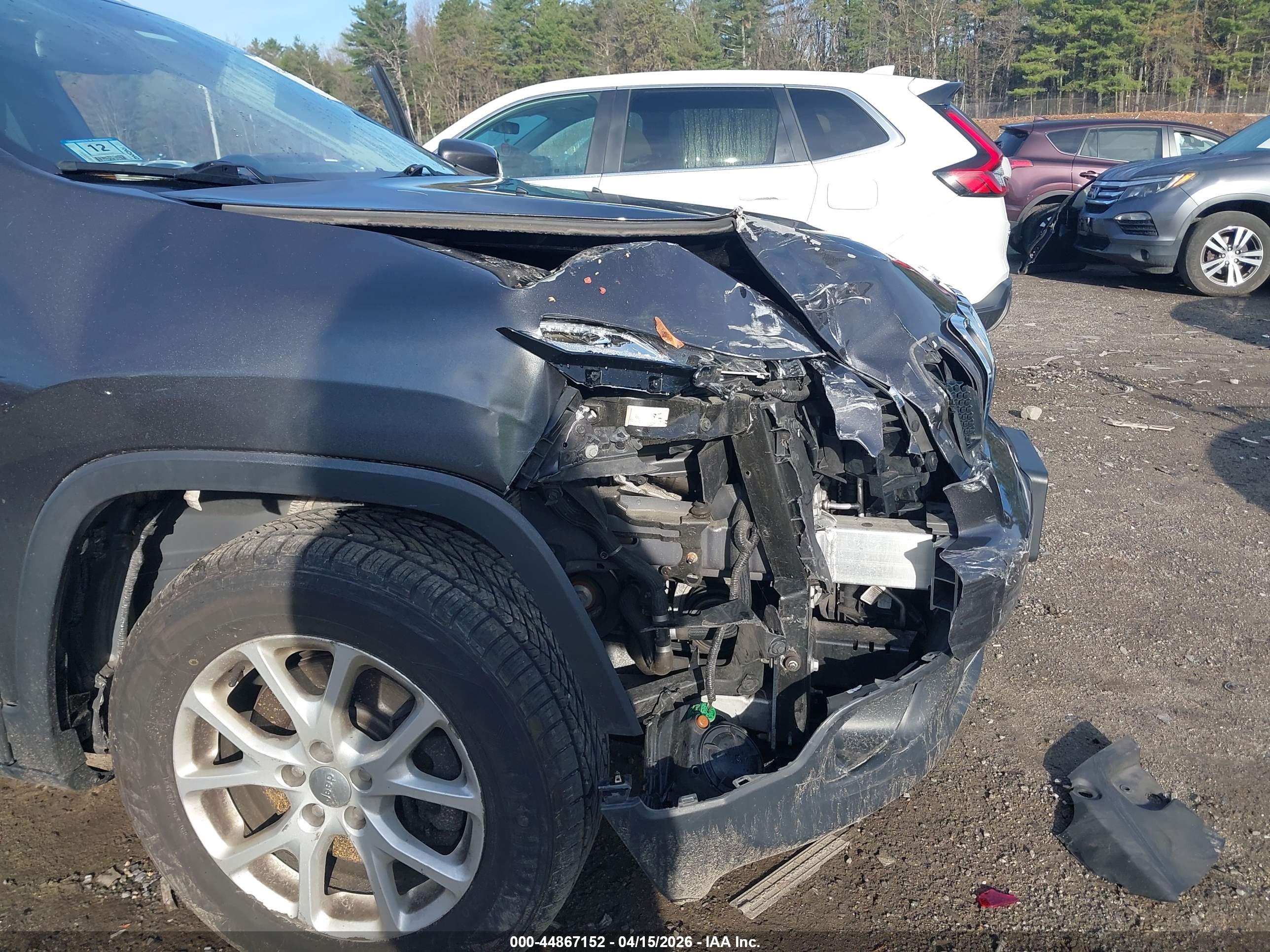 JEEP CHEROKEE image 6