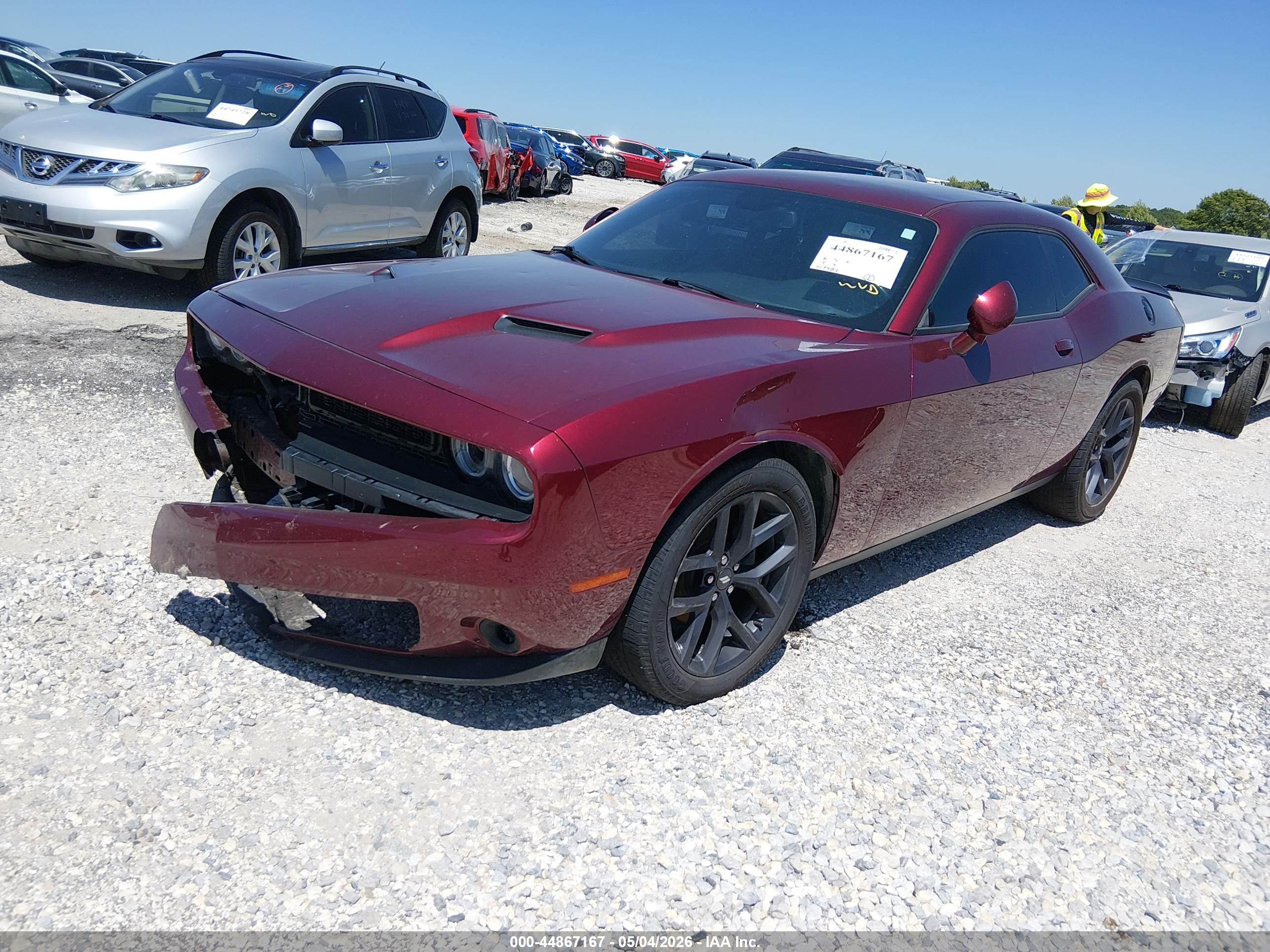 DODGE CHALLENGER image 2