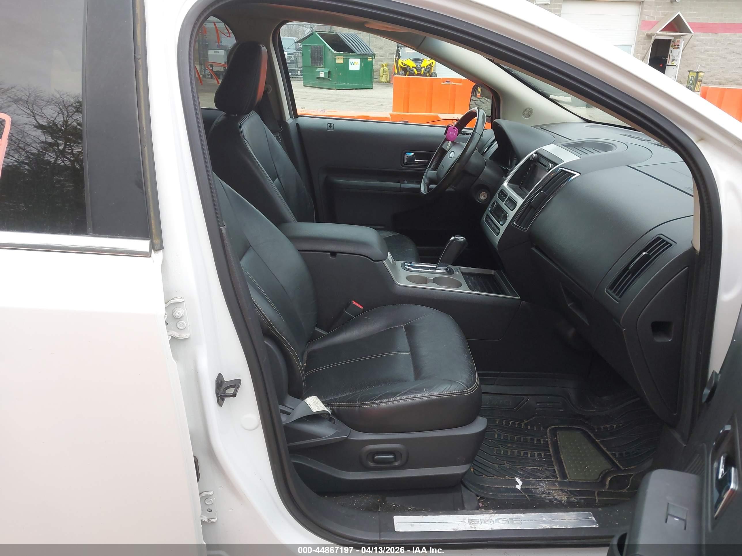 FORD EDGE image 5