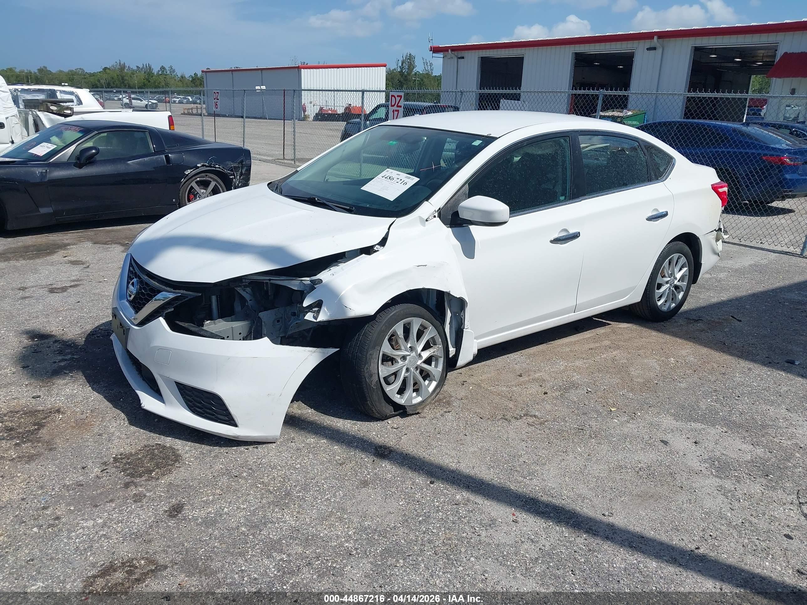 NISSAN SENTRA image 2