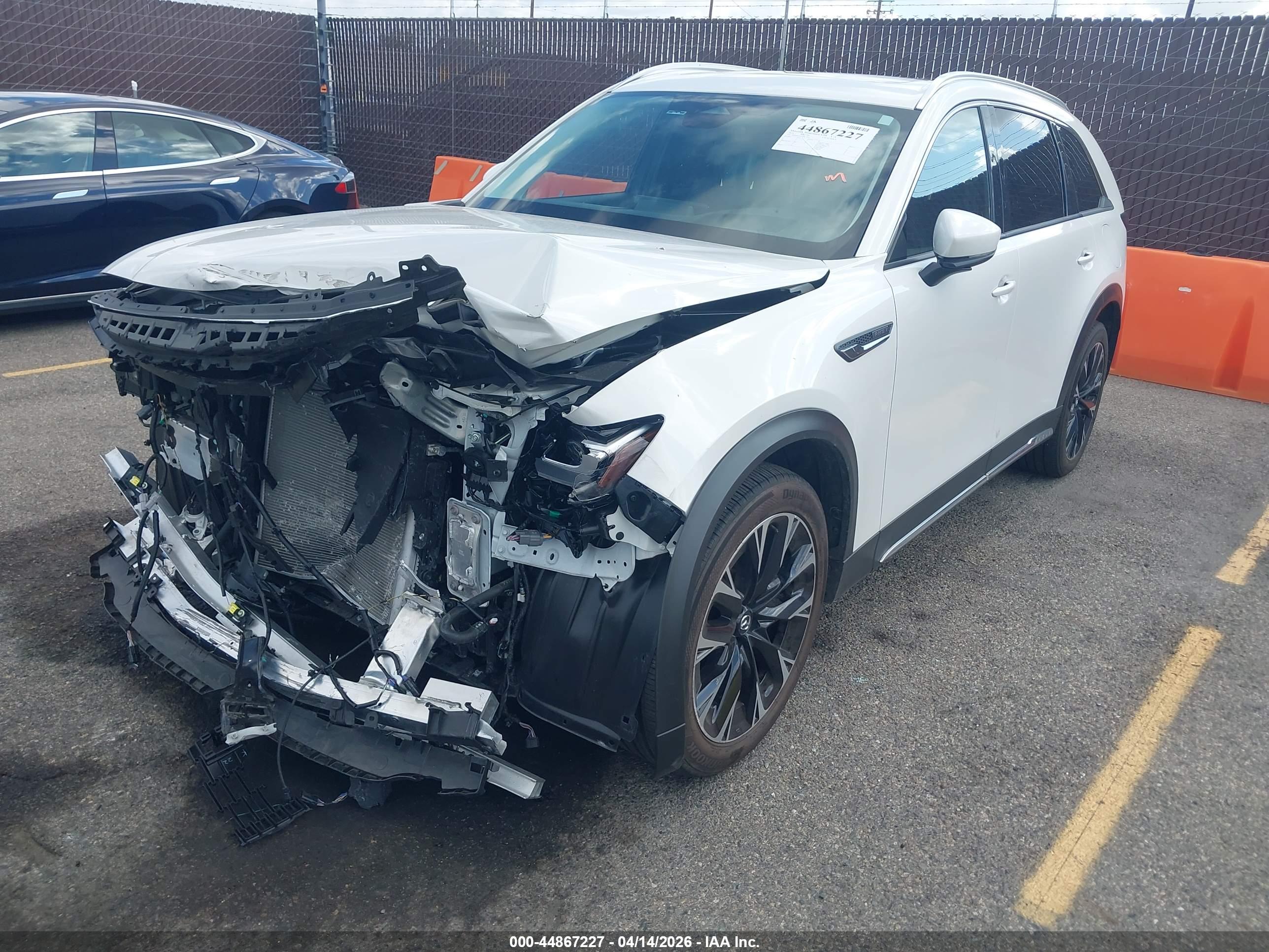 MAZDA CX-90 image 2
