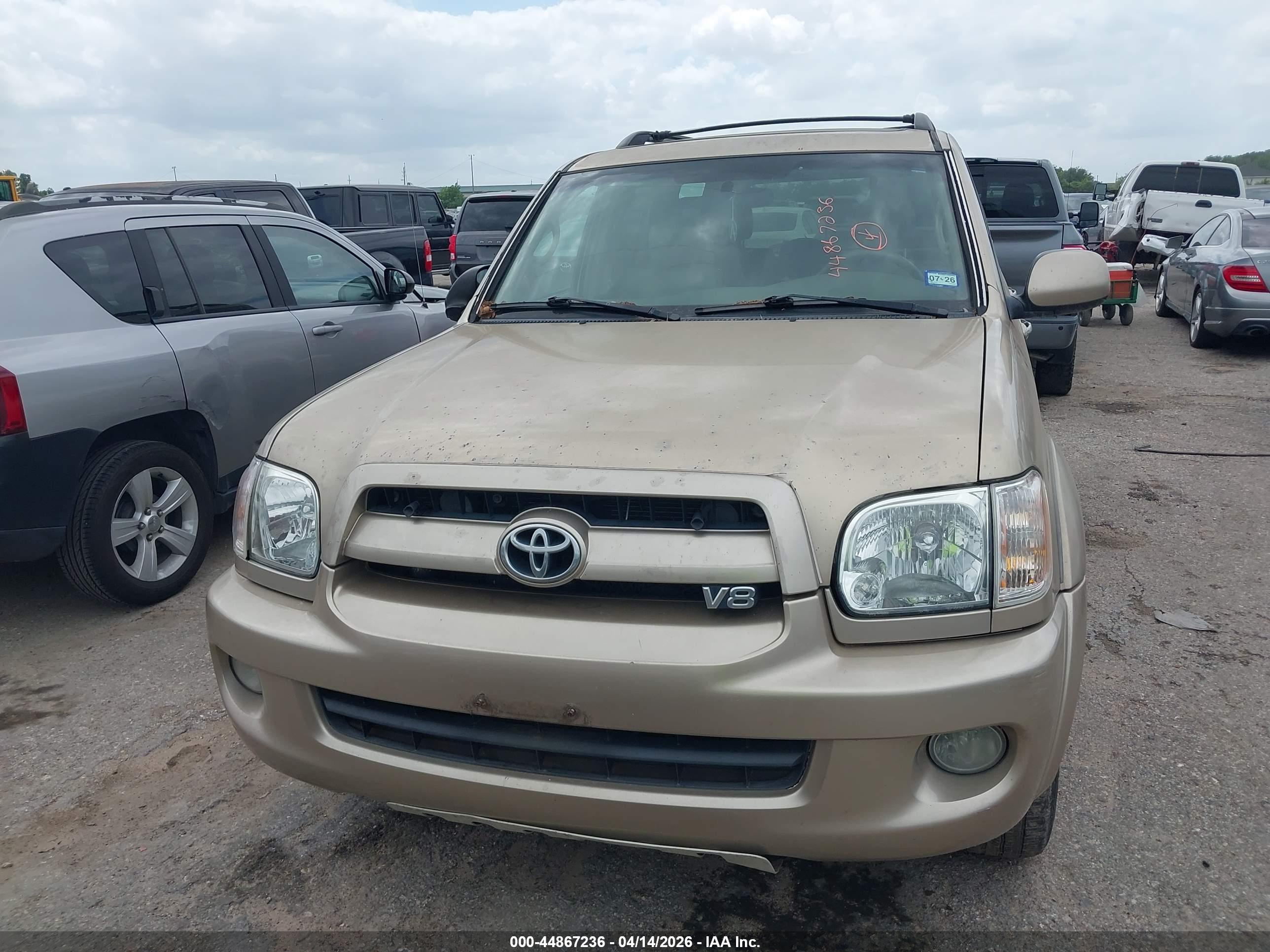 TOYOTA SEQUOIA image 6