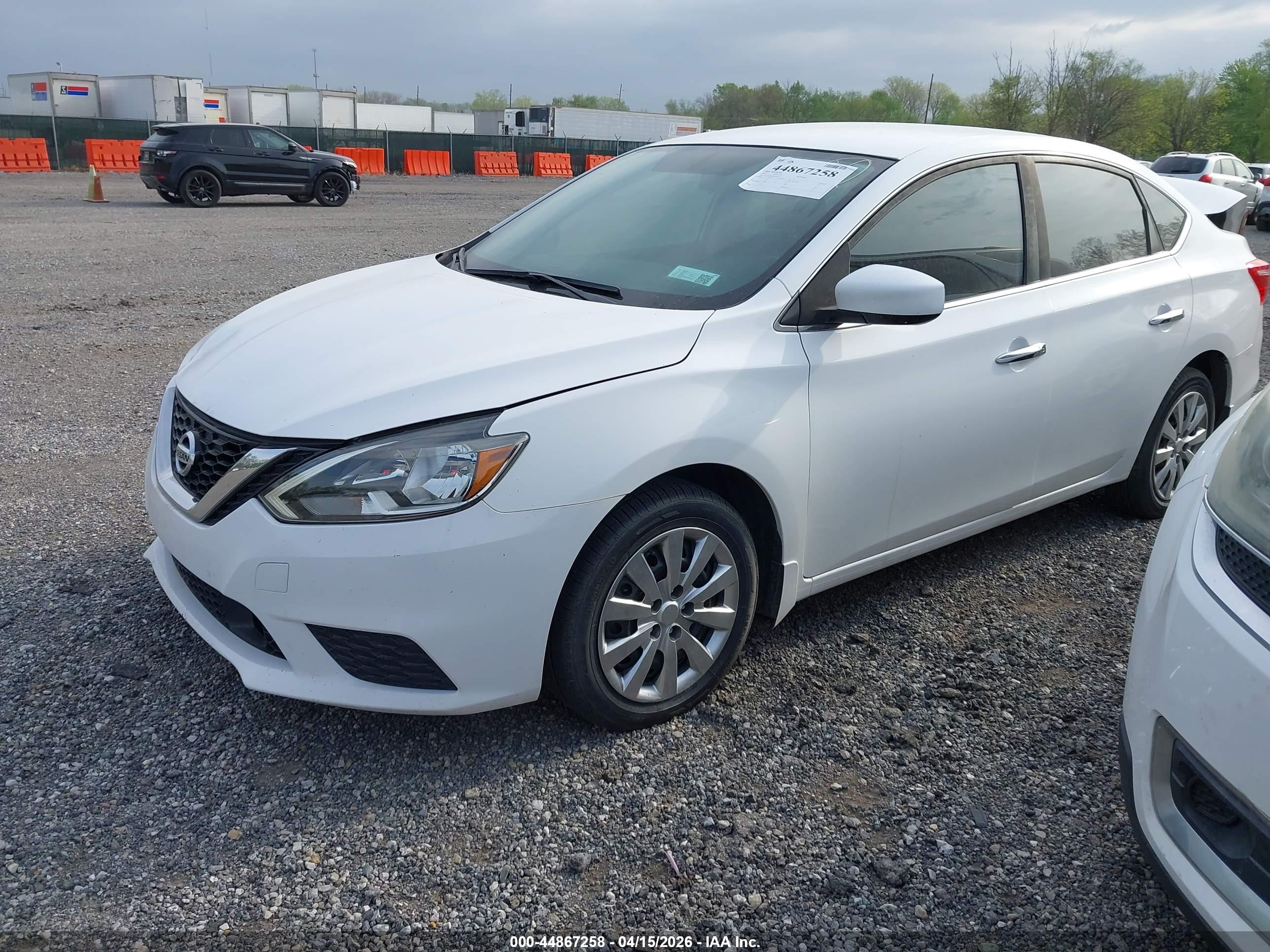 NISSAN SENTRA image 2