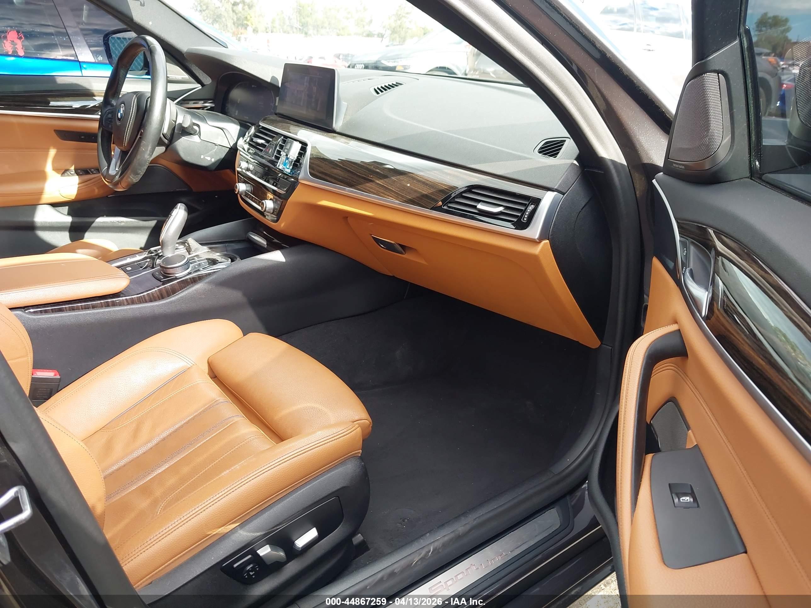 BMW 530E image 5