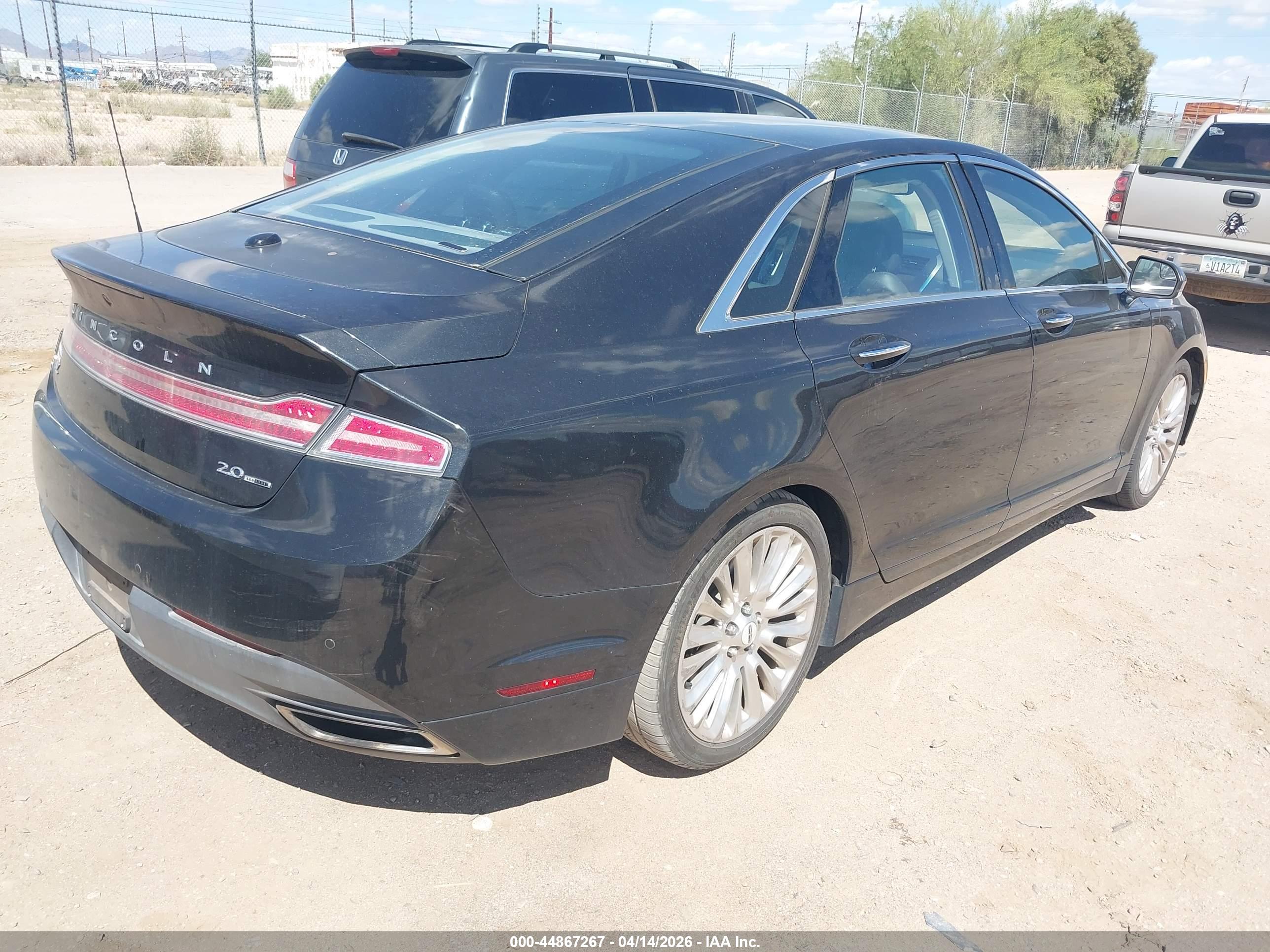 LINCOLN MKZ image 4
