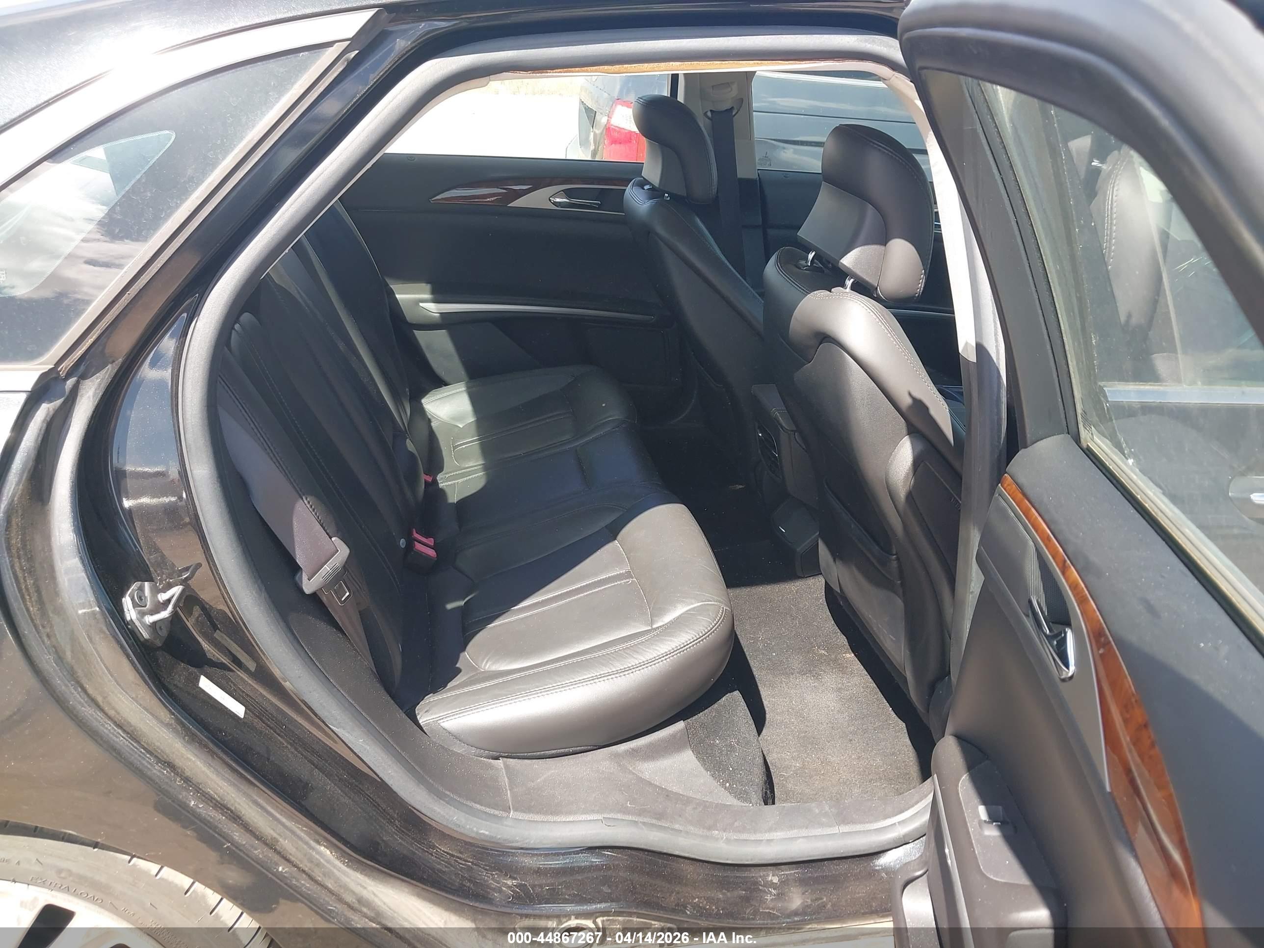 LINCOLN MKZ image 8