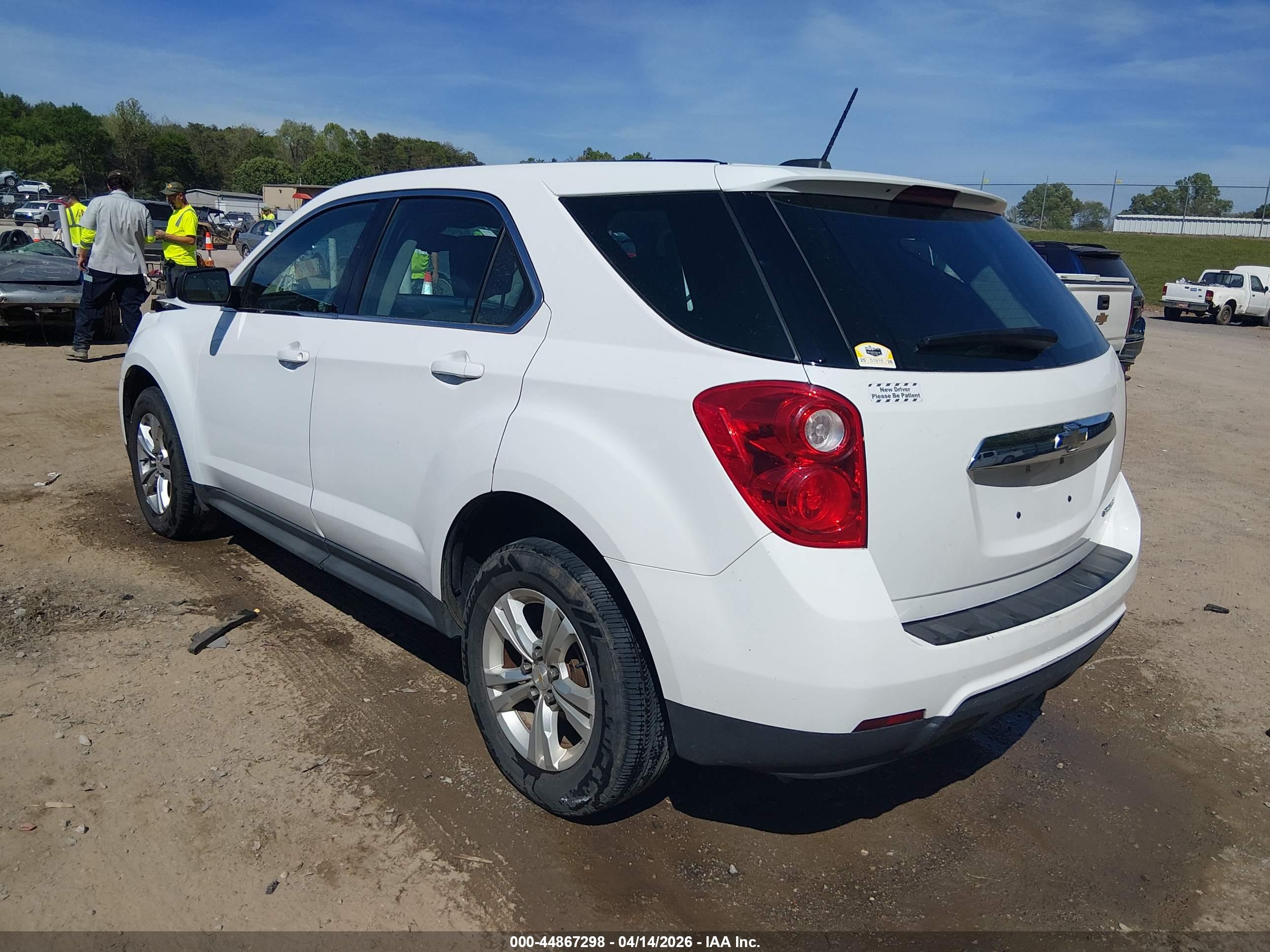 CHEVROLET EQUINOX image 3