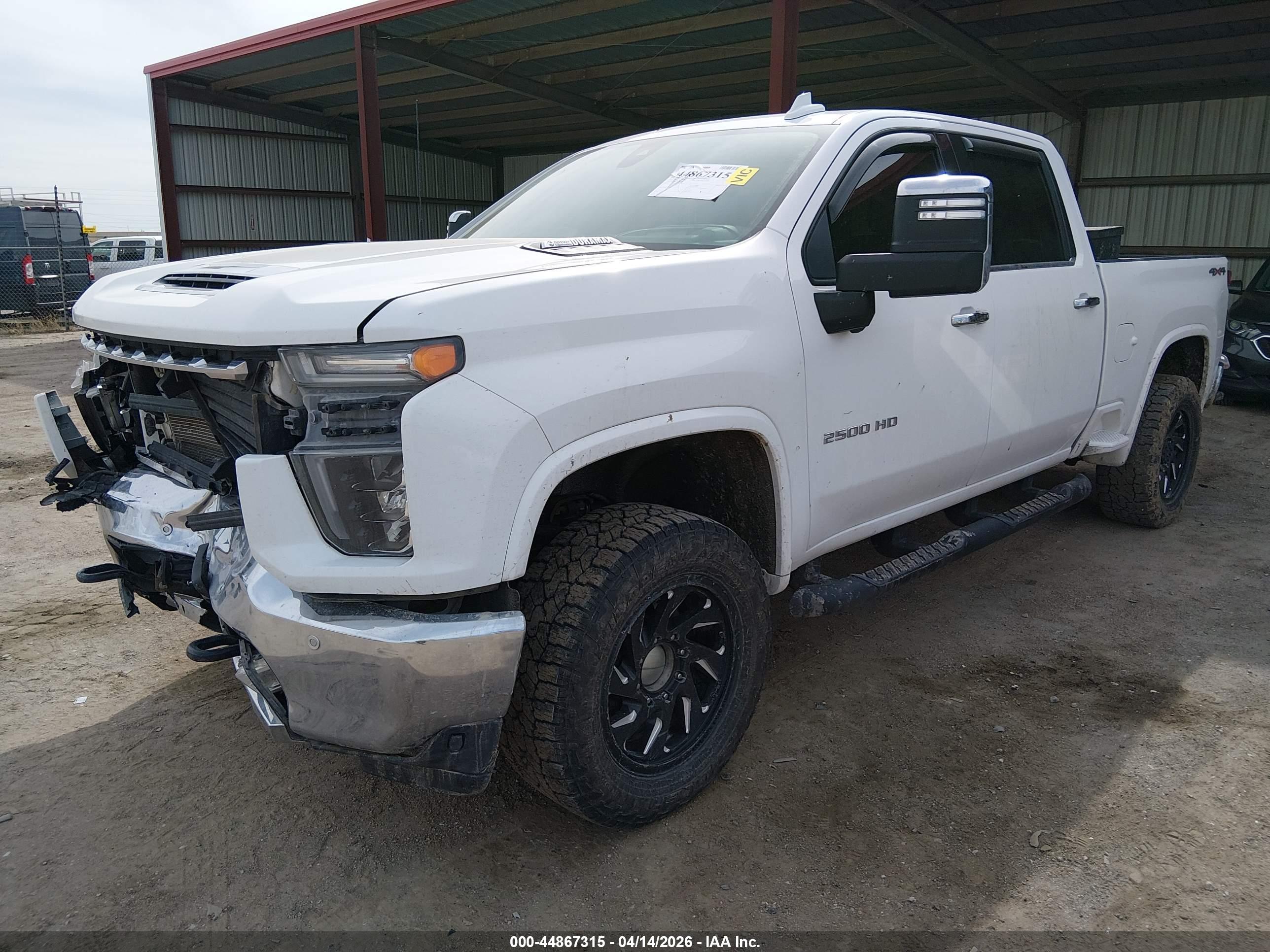 CHEVROLET SILVERADO image 2