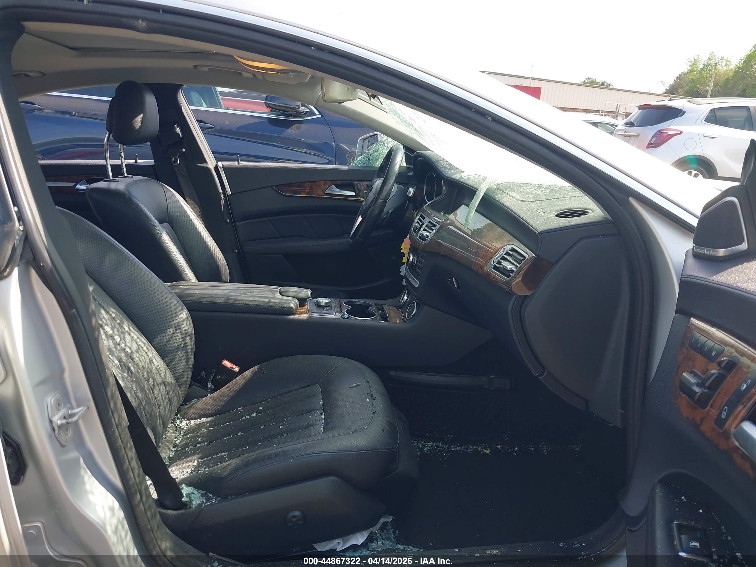 MERCEDES-BENZ CLS image 5