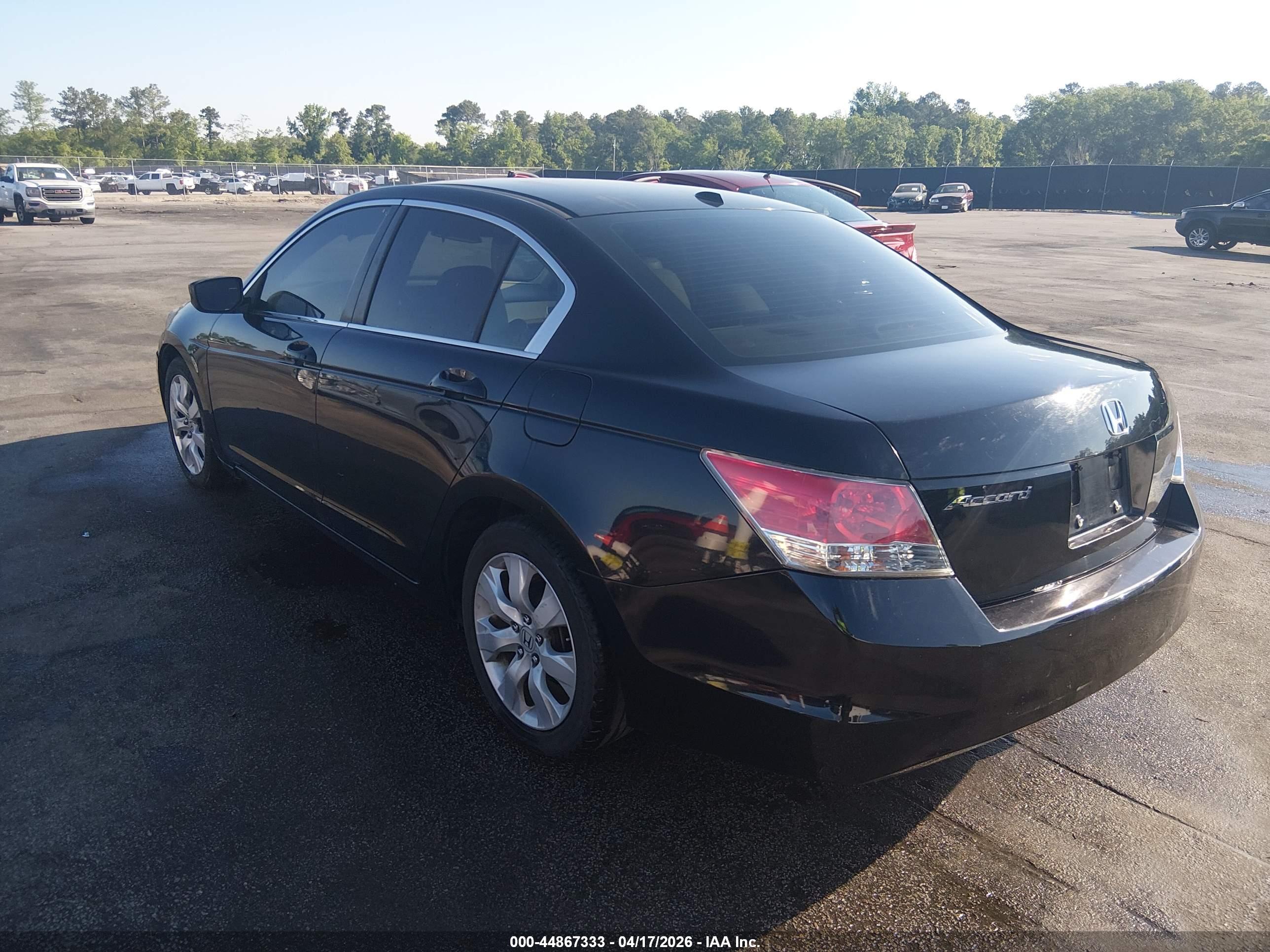 HONDA ACCORD image 3