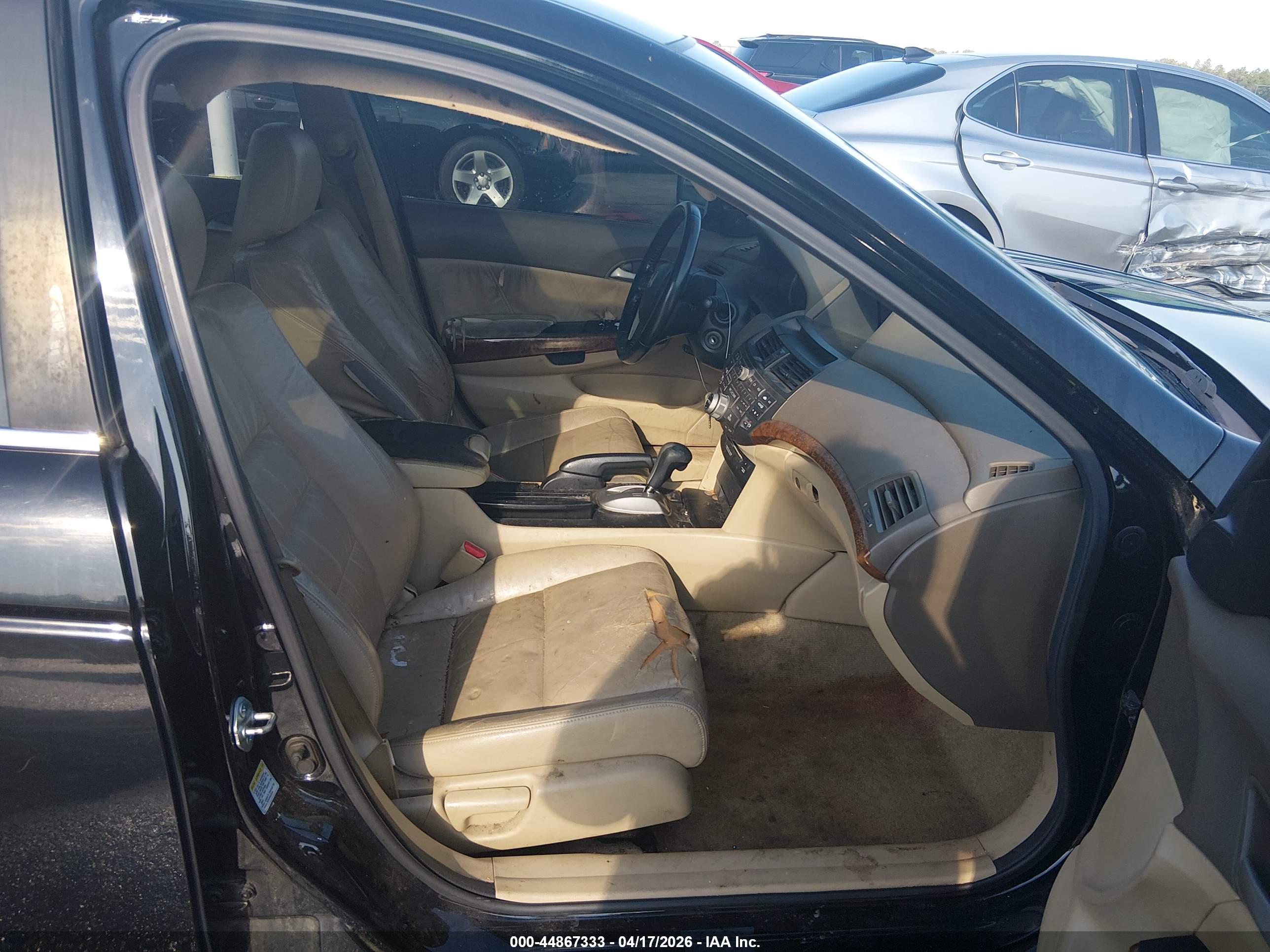 HONDA ACCORD image 5