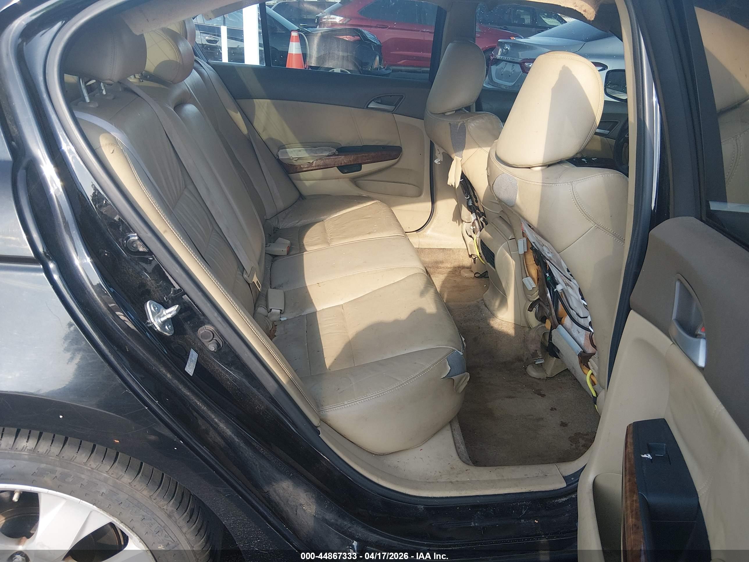 HONDA ACCORD image 8