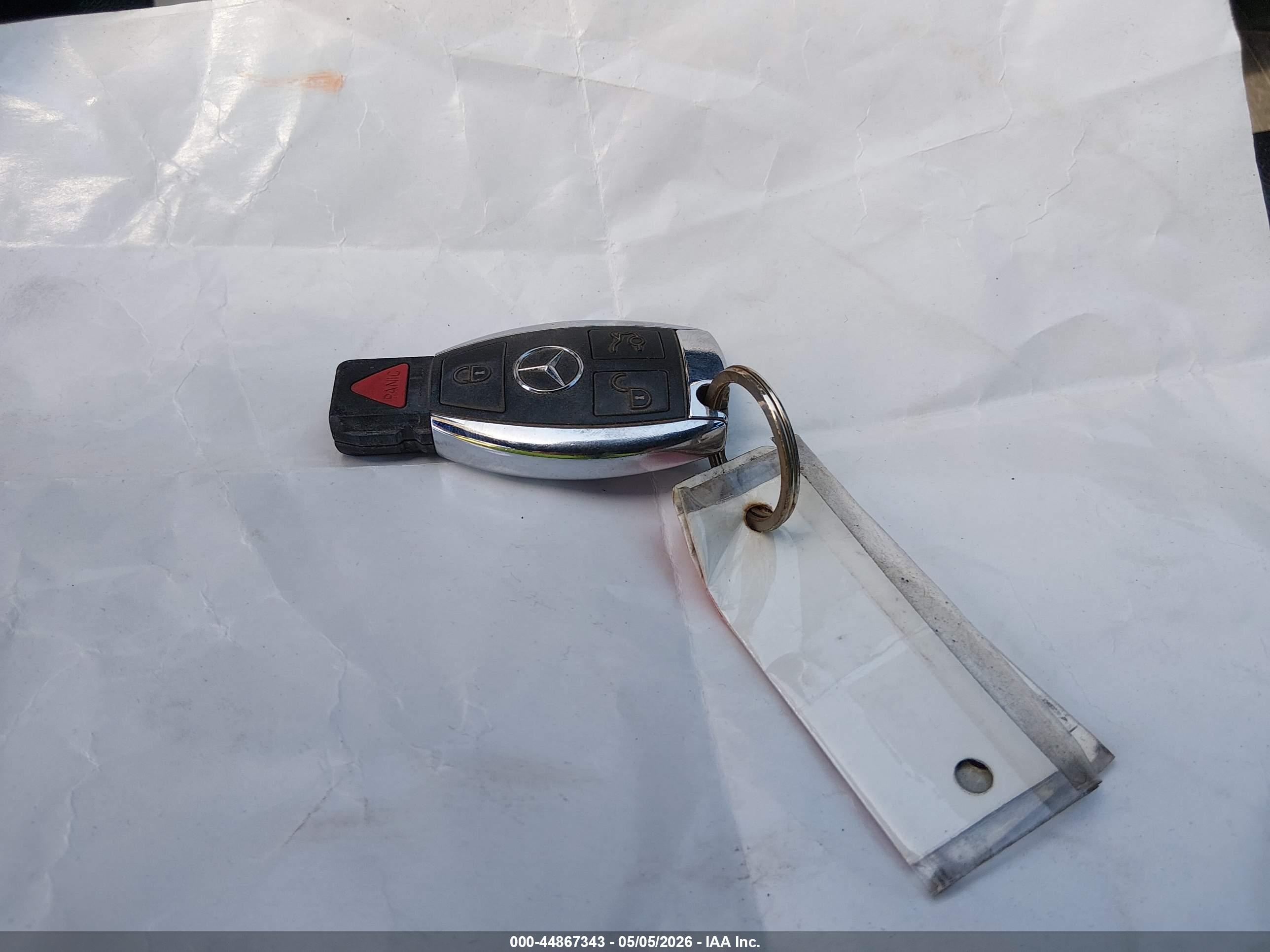 MERCEDES-BENZ C image 11