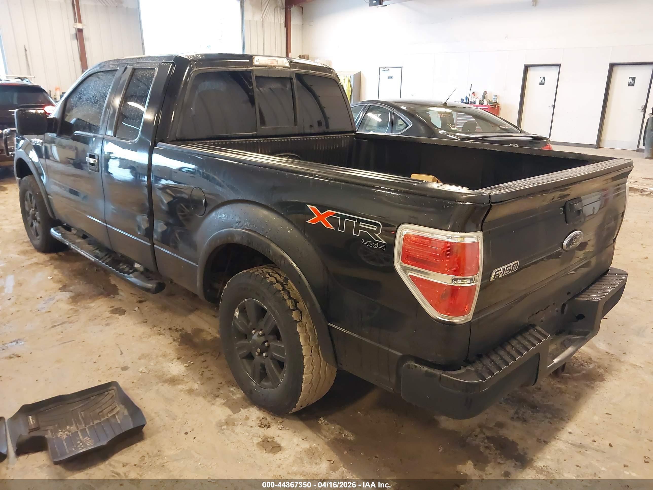 FORD F-150 image 3